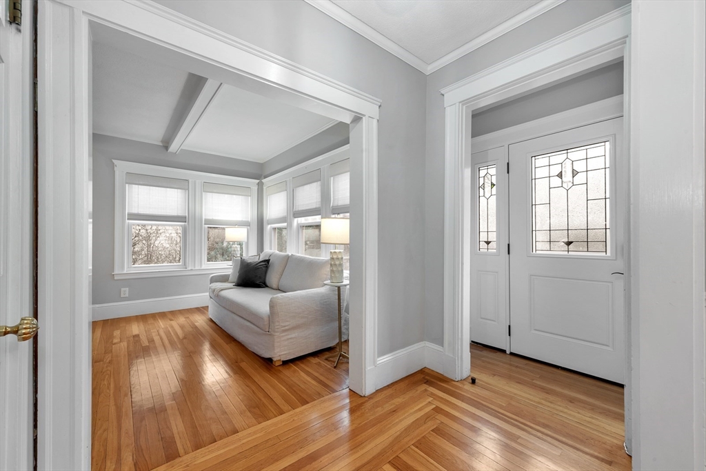 23 Farmer Rd