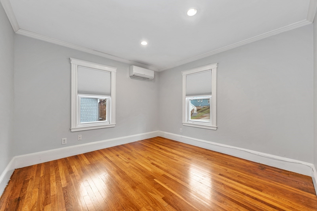 23 Farmer Rd