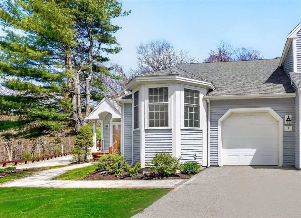 1 Arbor Court # 1