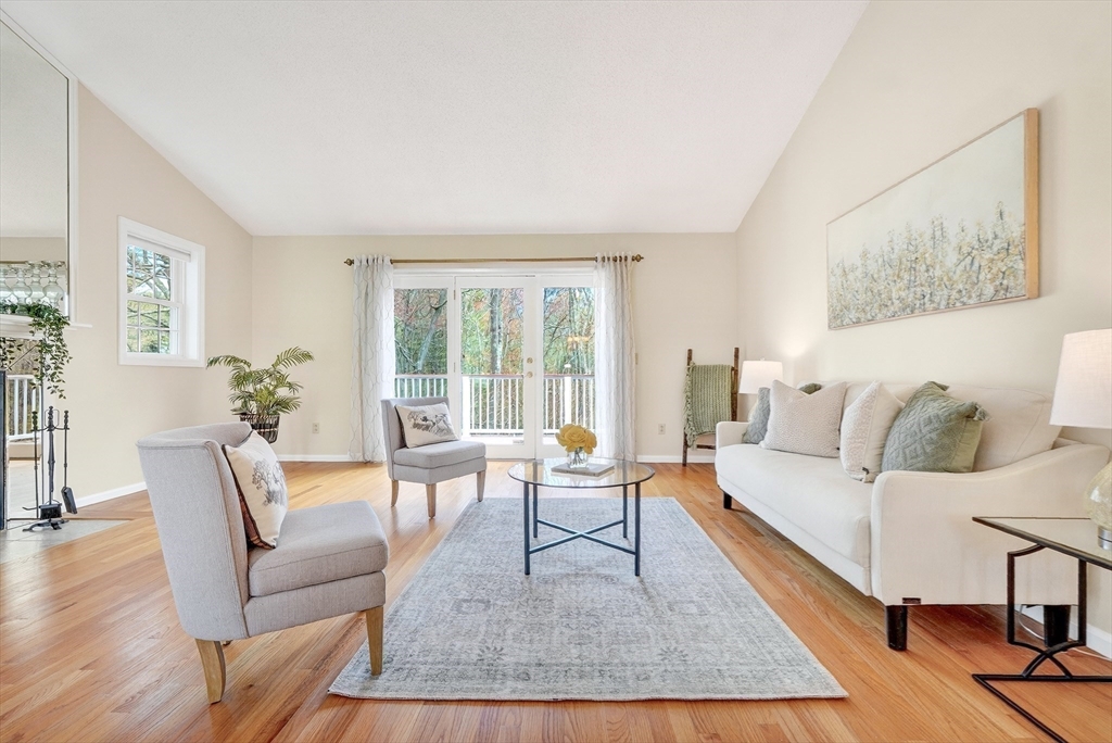 1 Arbor Court # 1