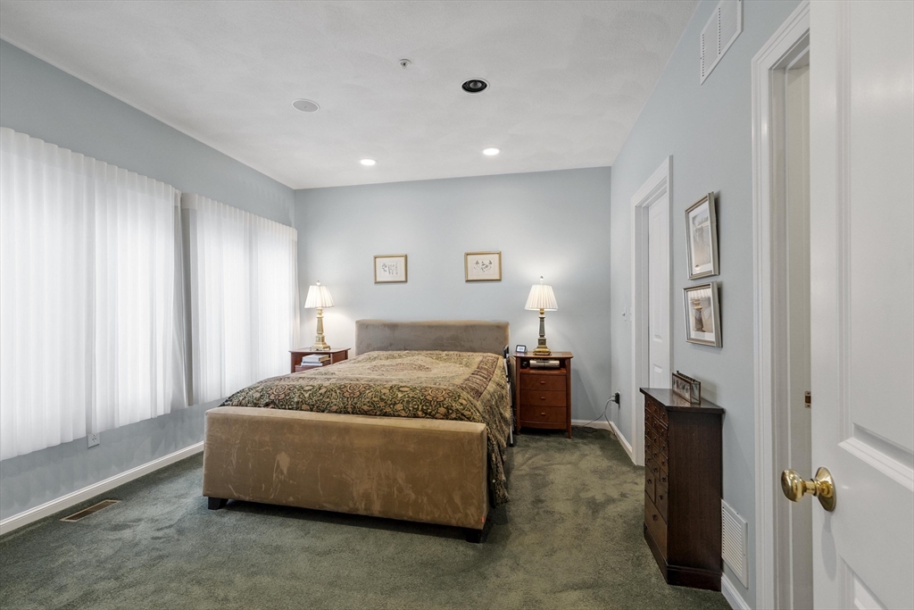 5 Vine Brook Way # 5
