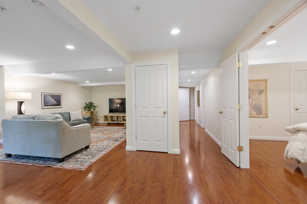 5 Vine Brook Way # 5
