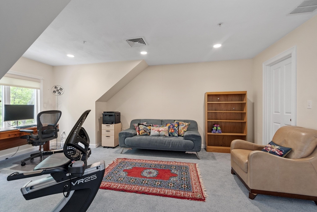 5 Vine Brook Way # 5