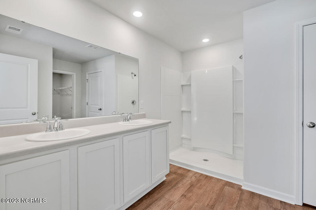 2214 Emerald Avenue Unit: Lot 179