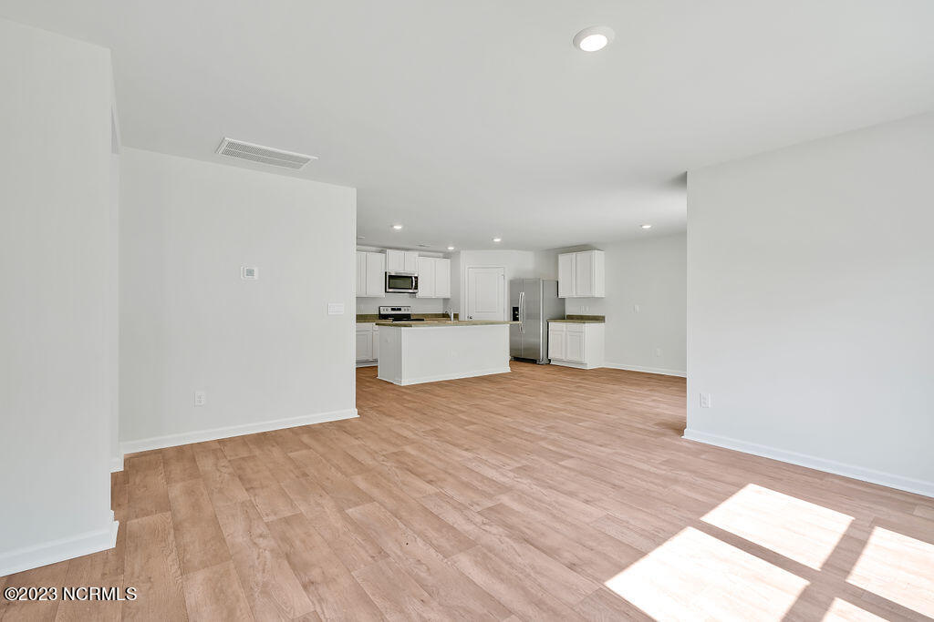 2214 Emerald Avenue Unit: Lot 179