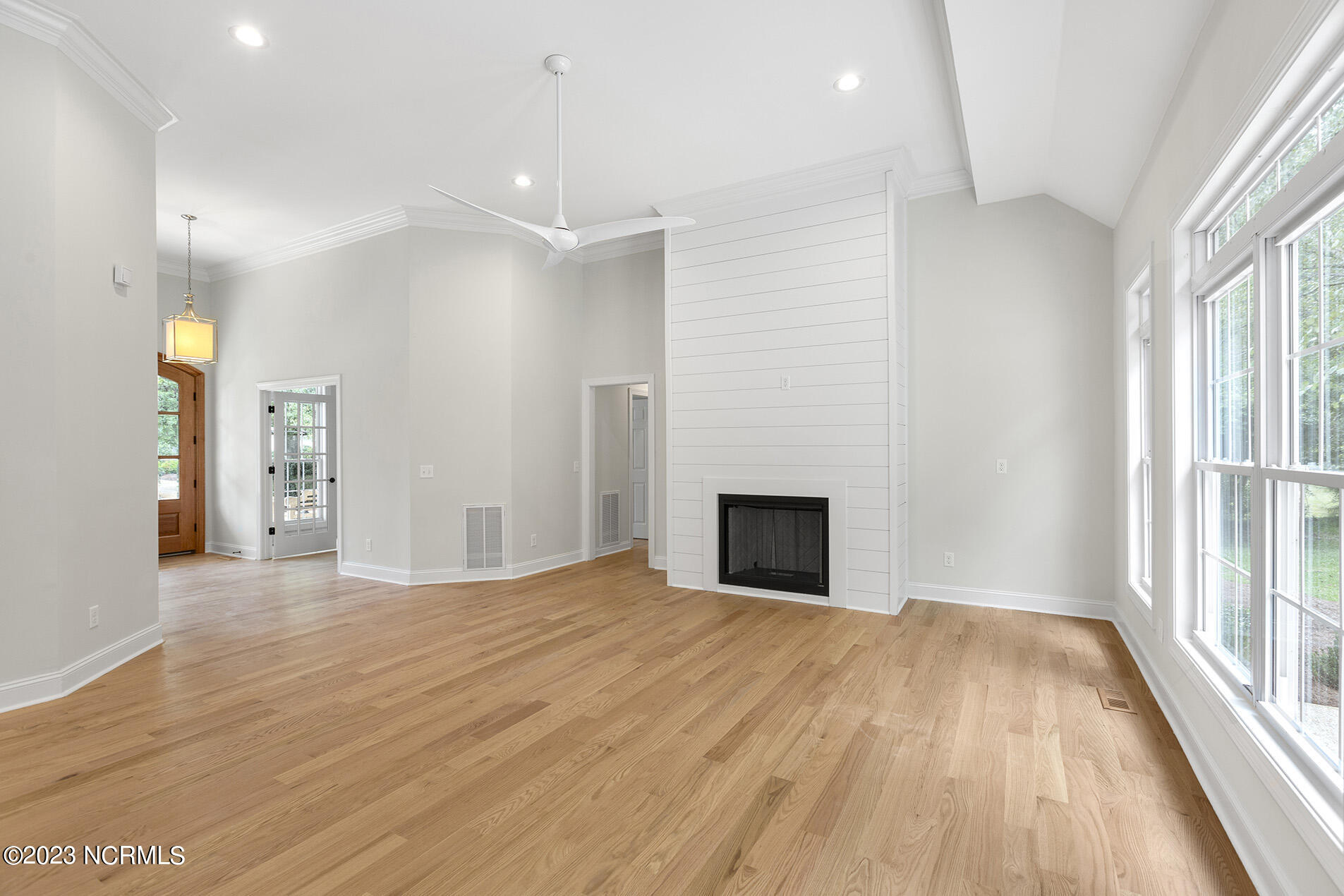 1642 Verrazzano Drive