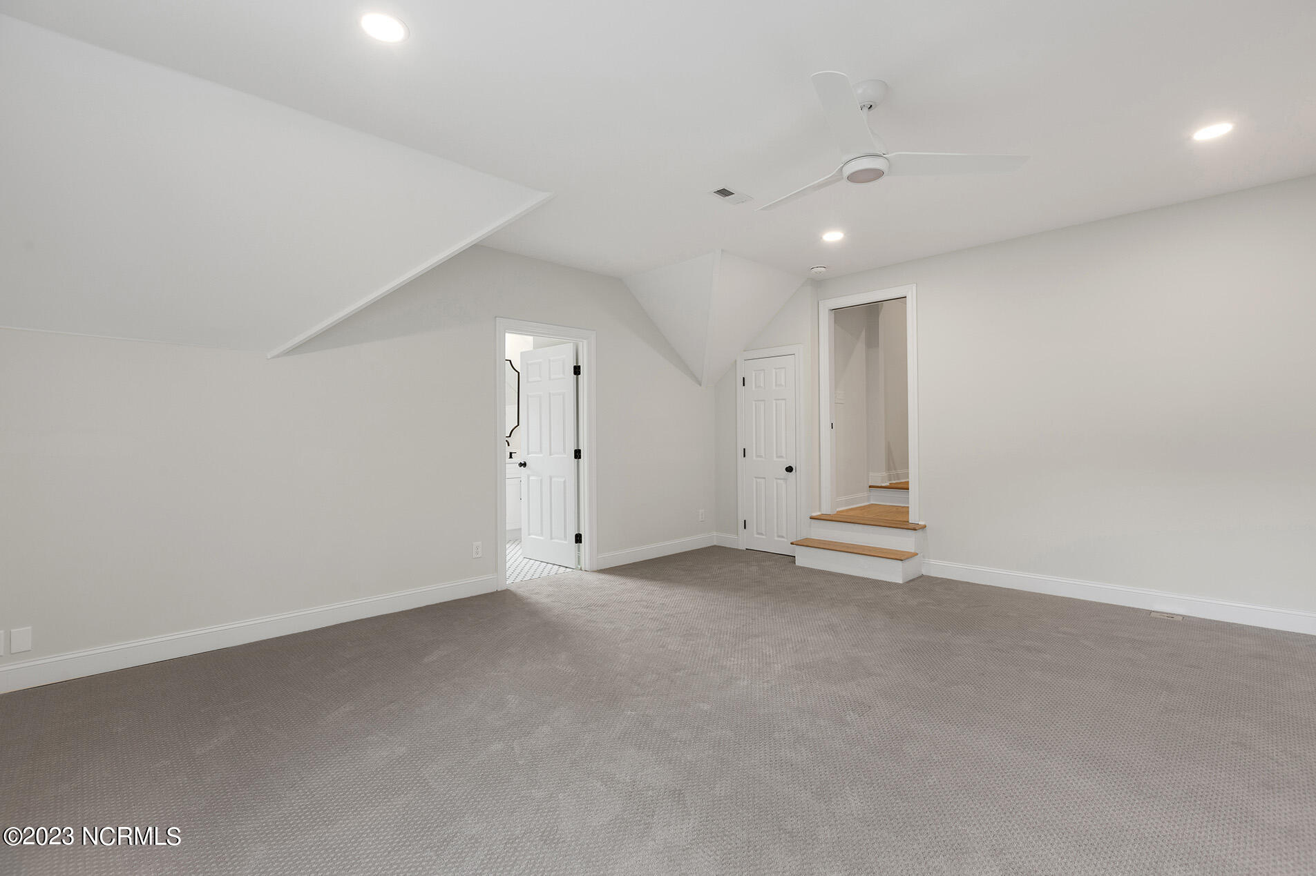 1642 Verrazzano Drive