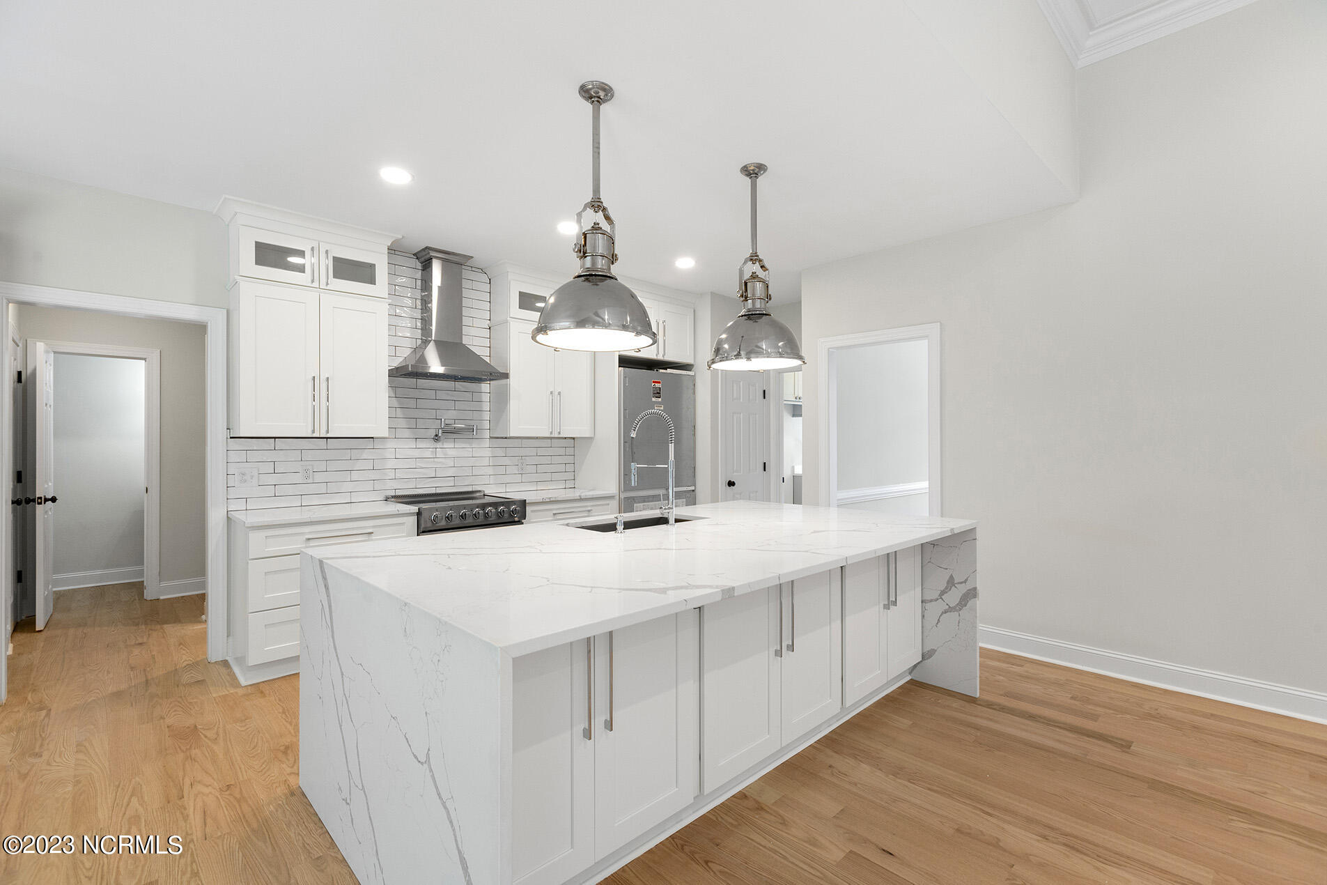 1642 Verrazzano Drive