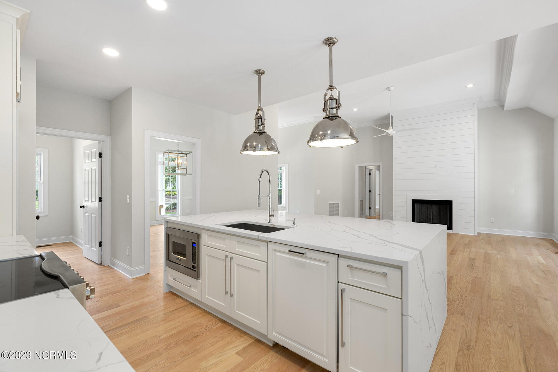 1642 Verrazzano Drive