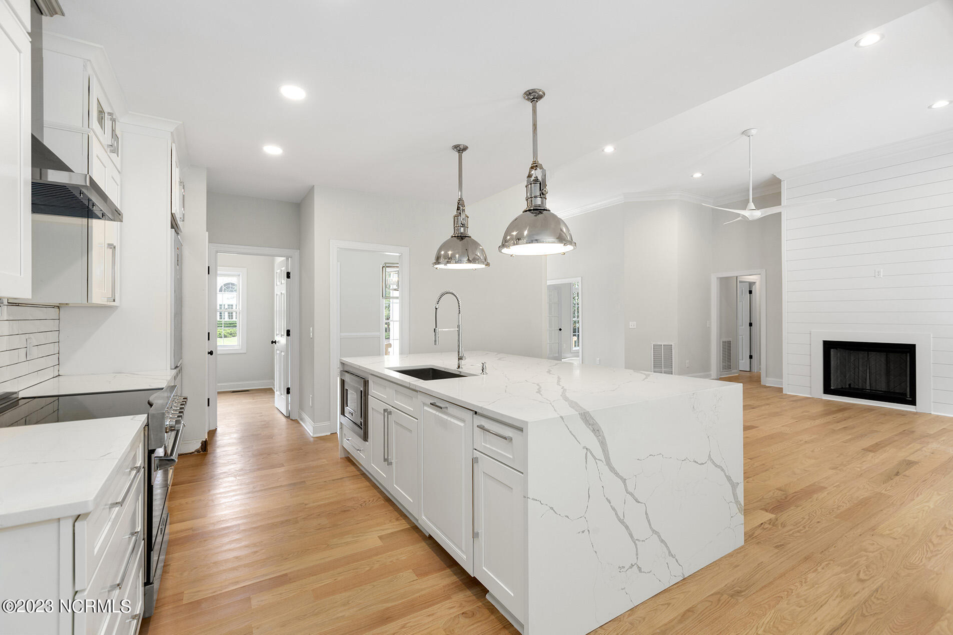 1642 Verrazzano Drive