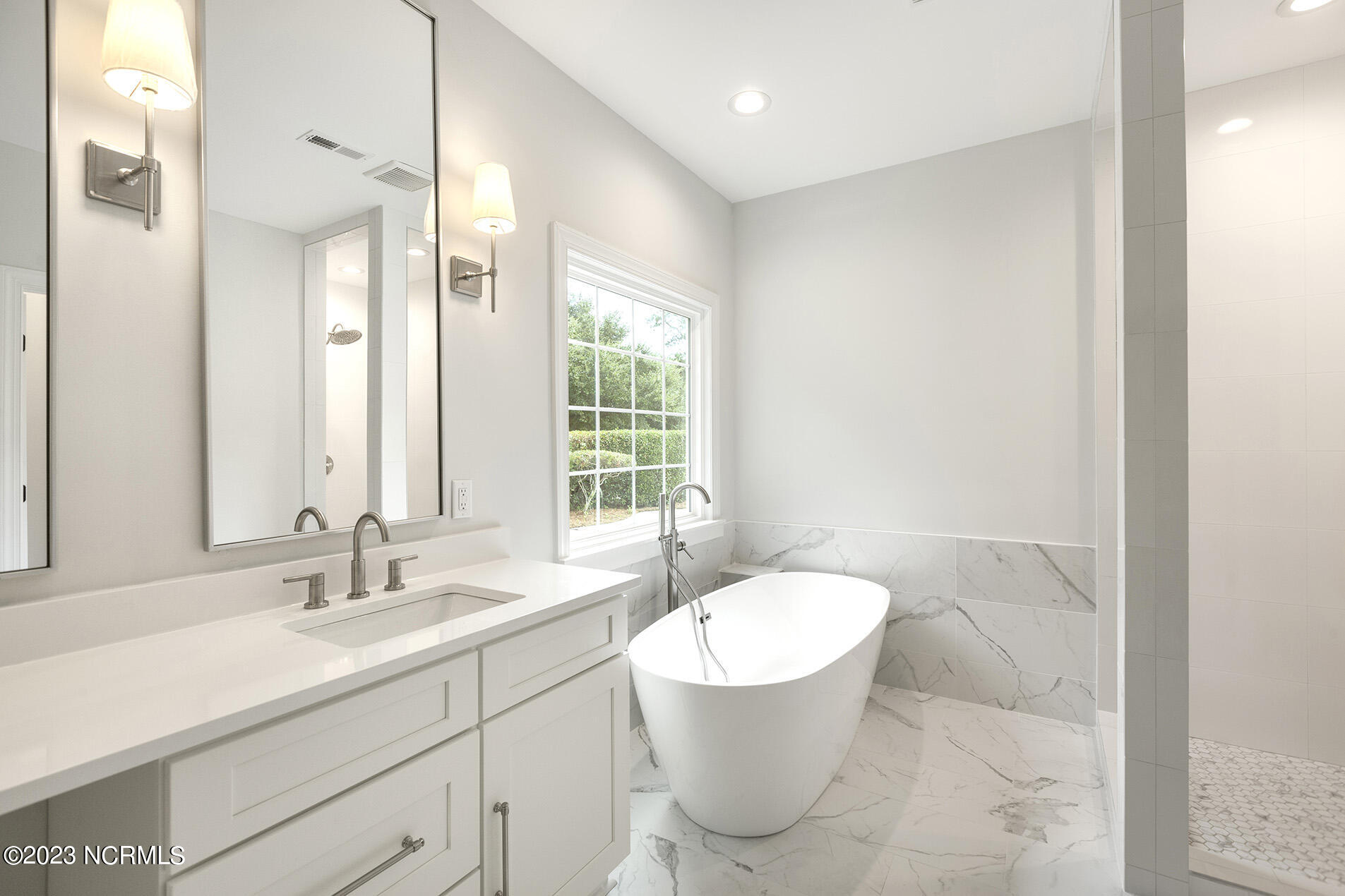 1642 Verrazzano Drive