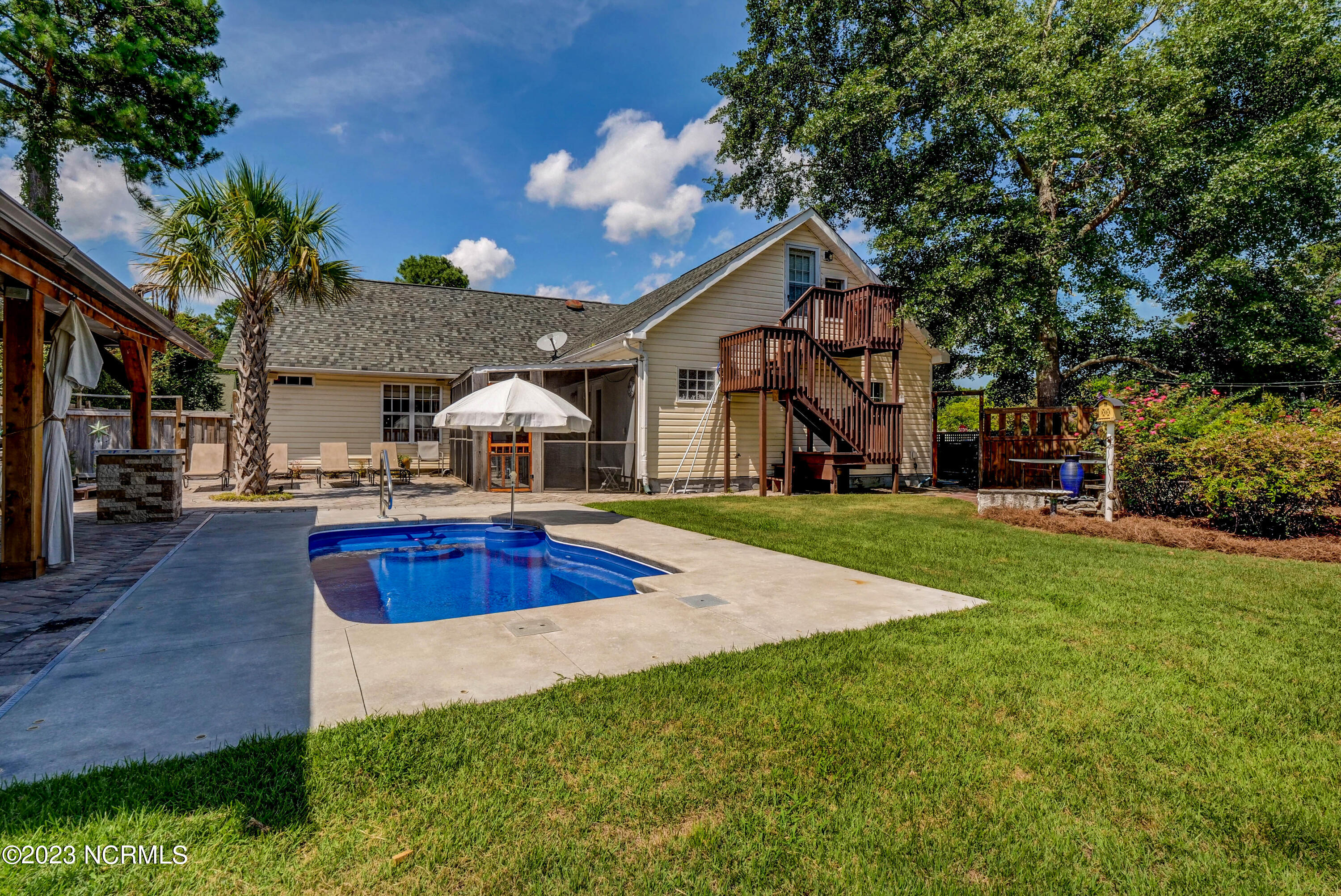 7354 Bright Leaf Road