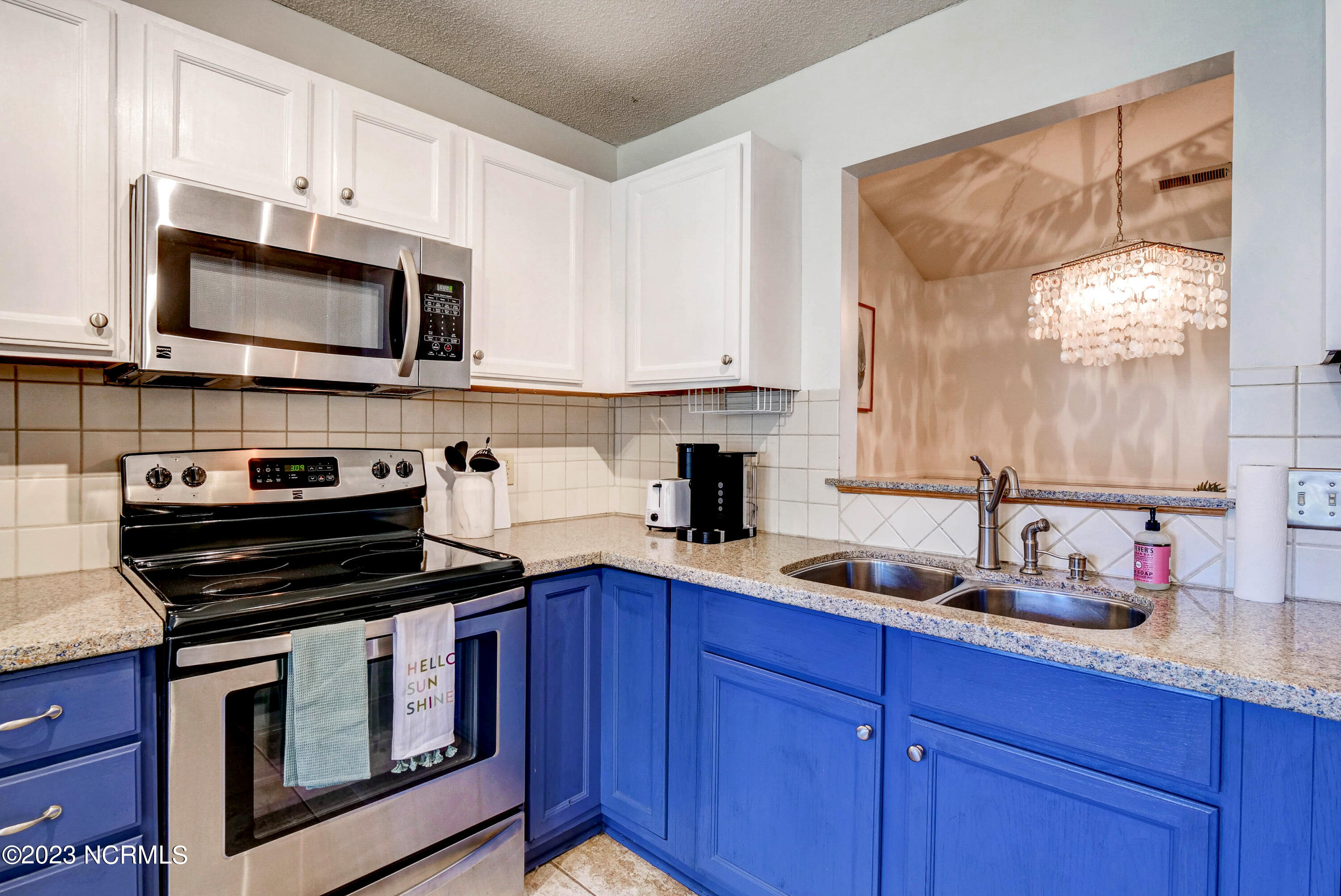 7354 Bright Leaf Road