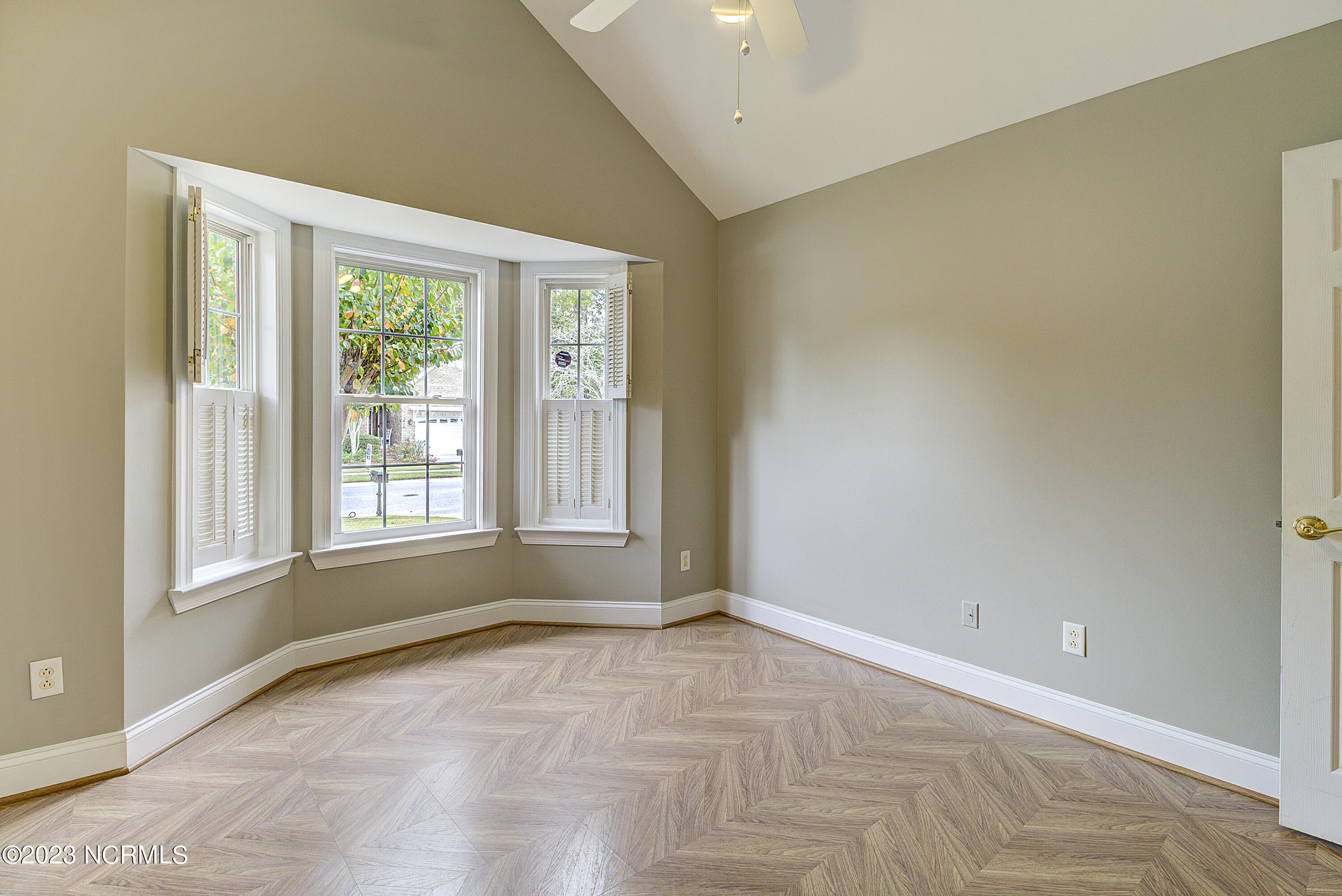 3841 Rounding Bend Lane