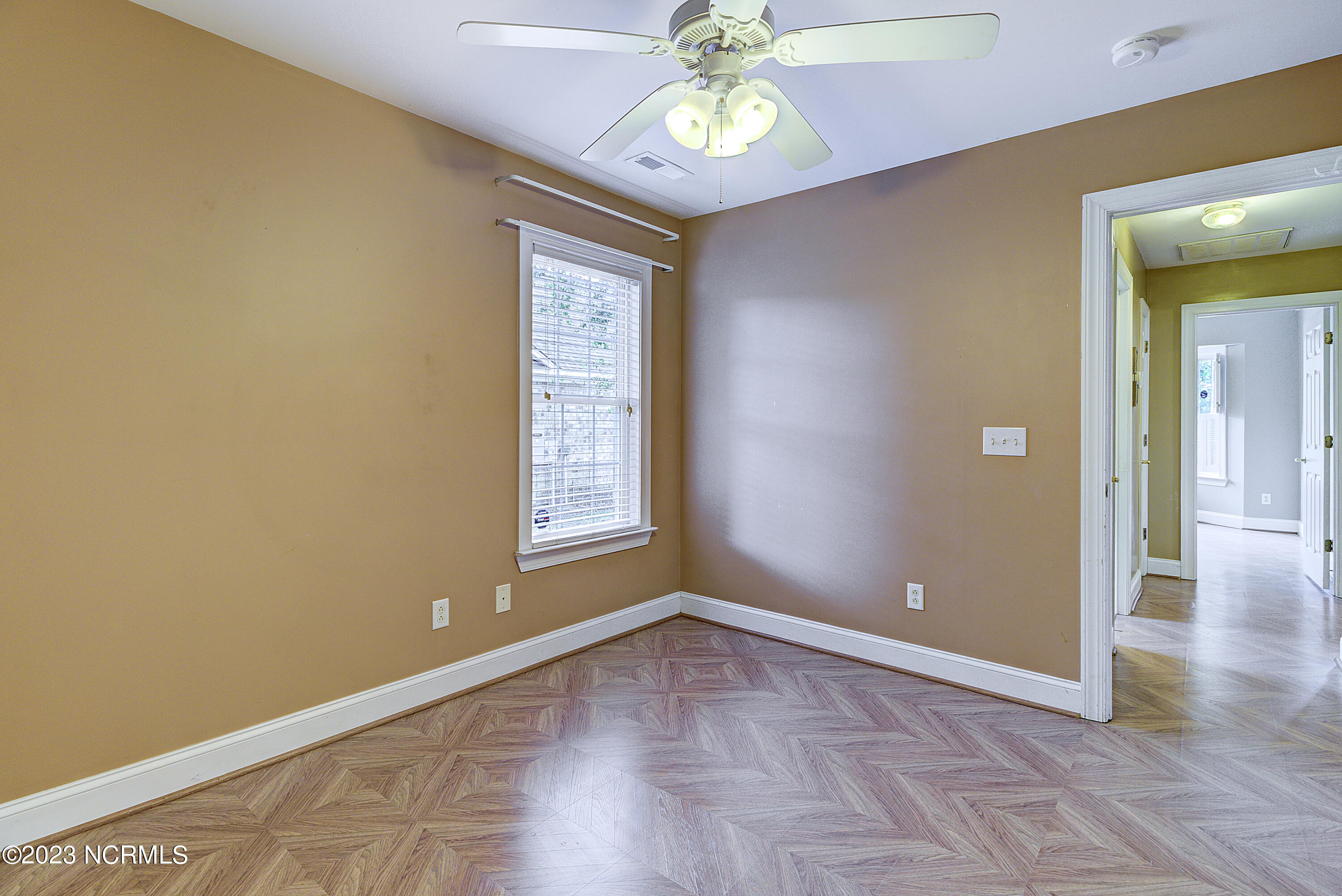 3841 Rounding Bend Lane