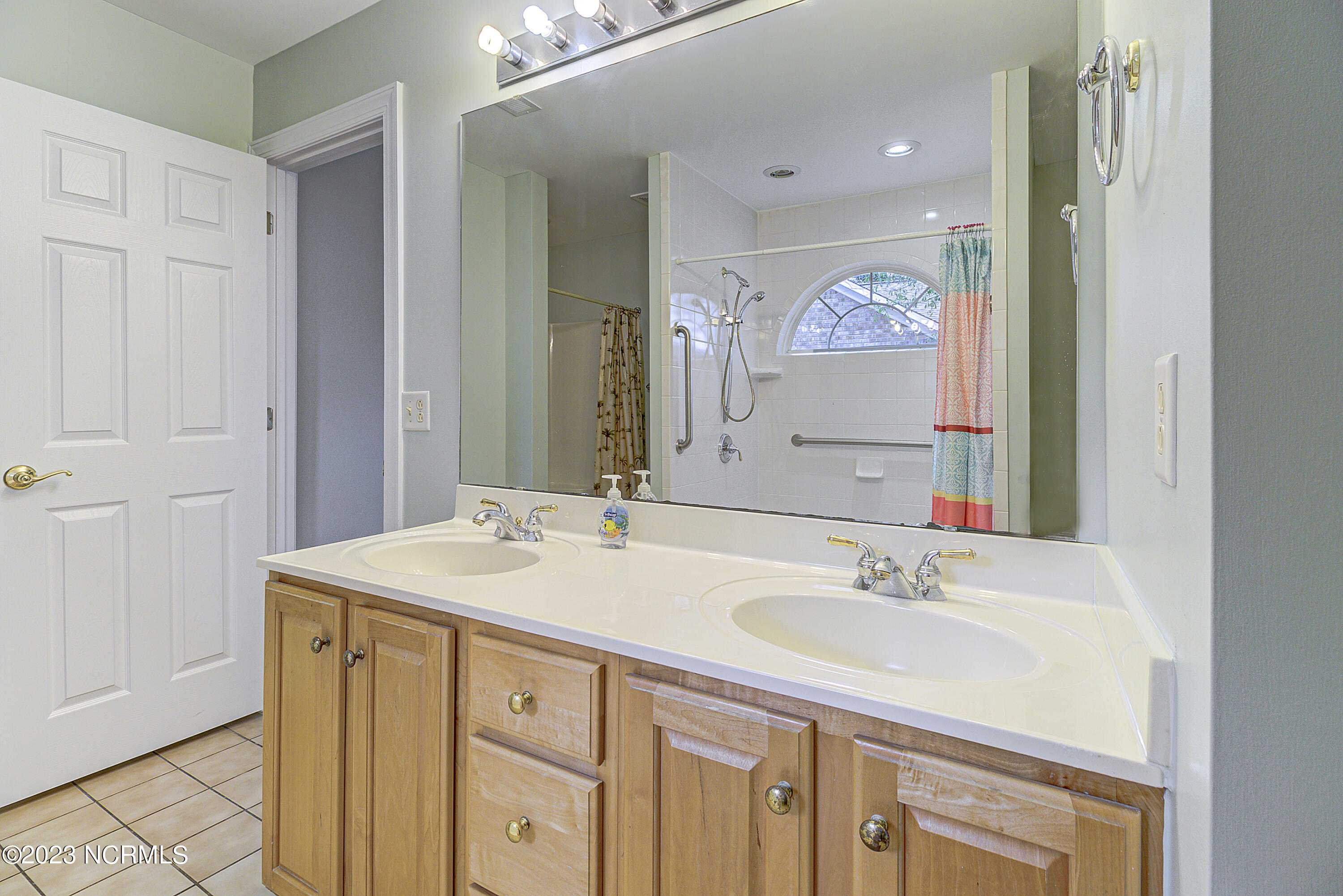 3841 Rounding Bend Lane