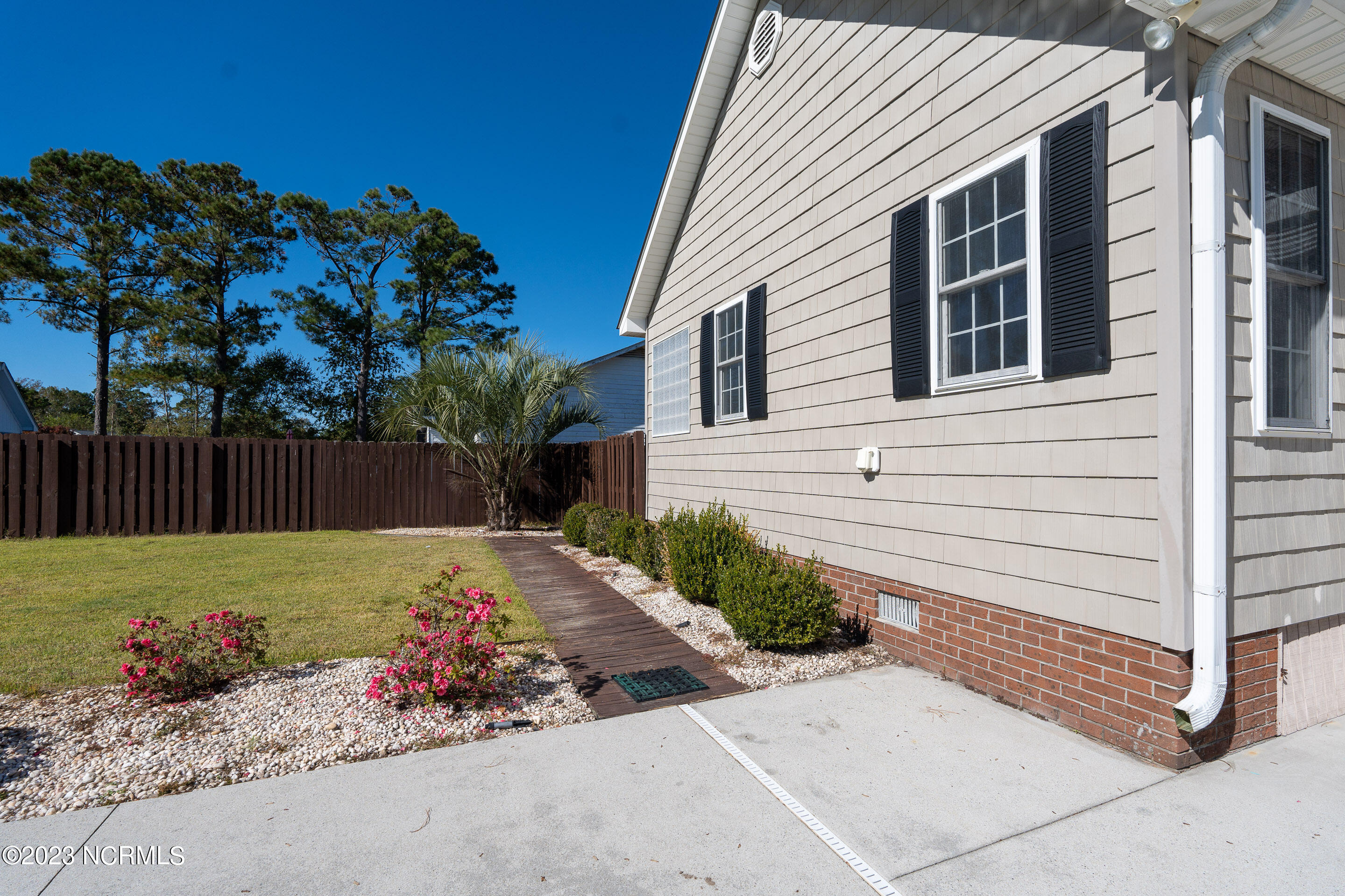 822 Kings Landing Road