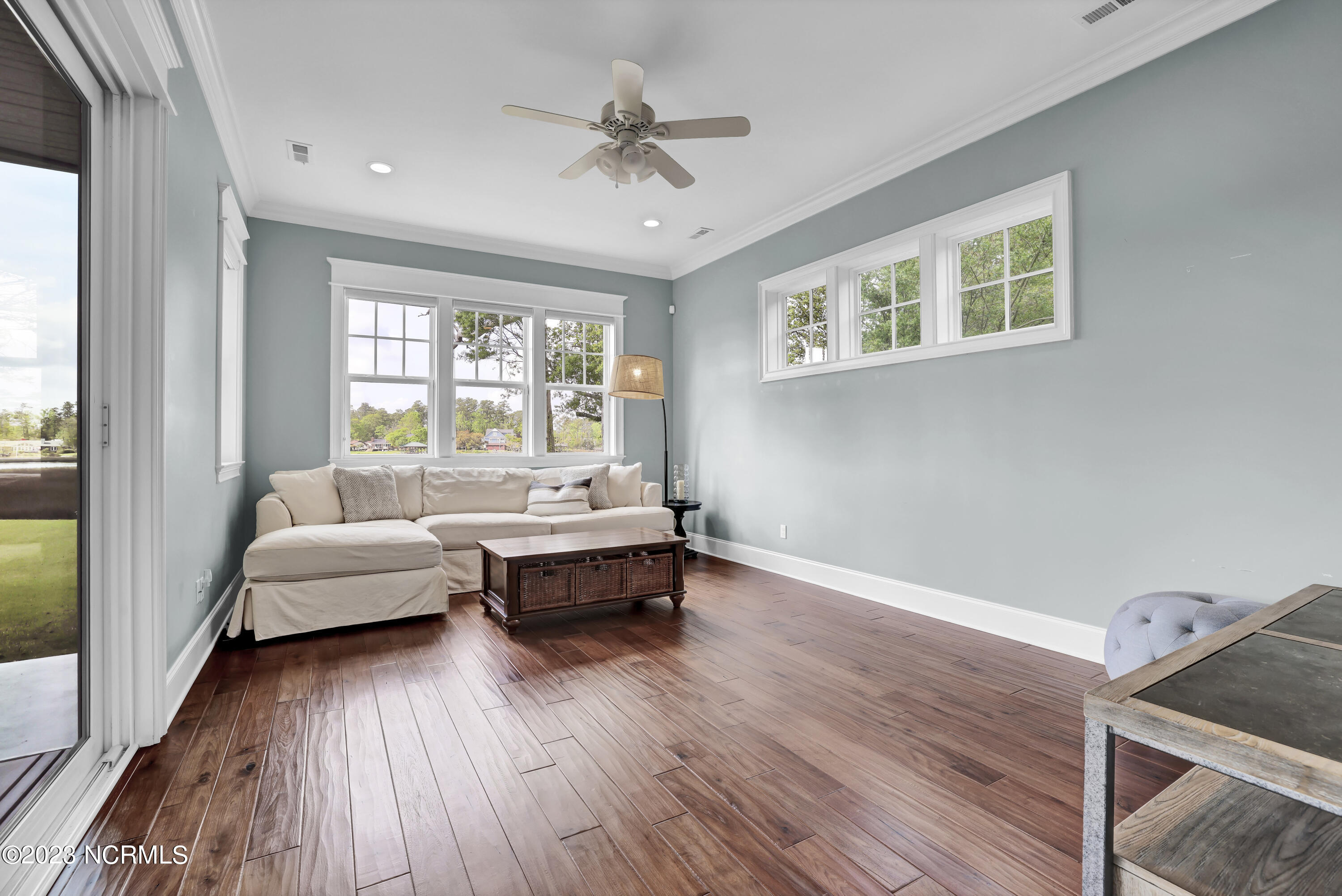 2522 Royal Palm Lane