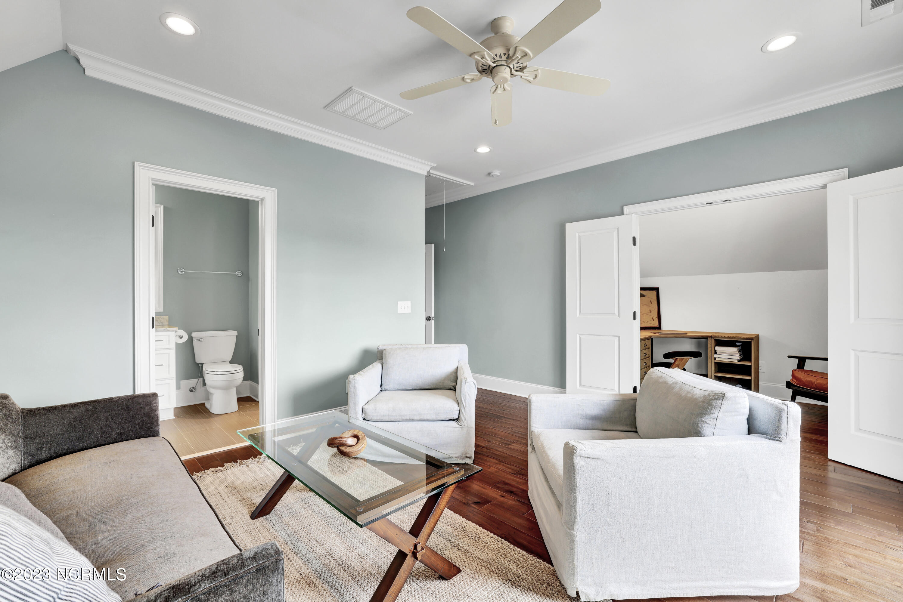 2522 Royal Palm Lane