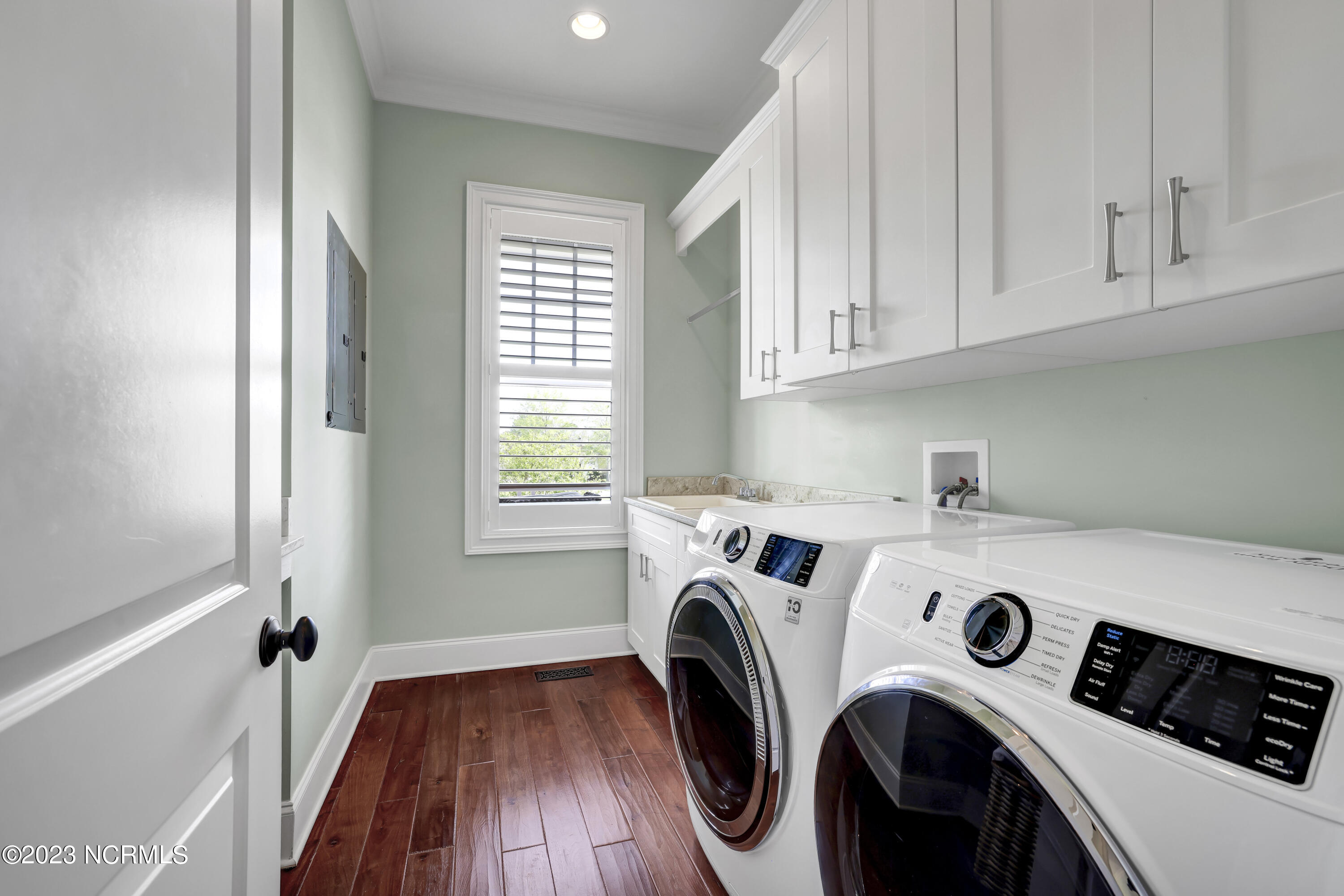 2522 Royal Palm Lane