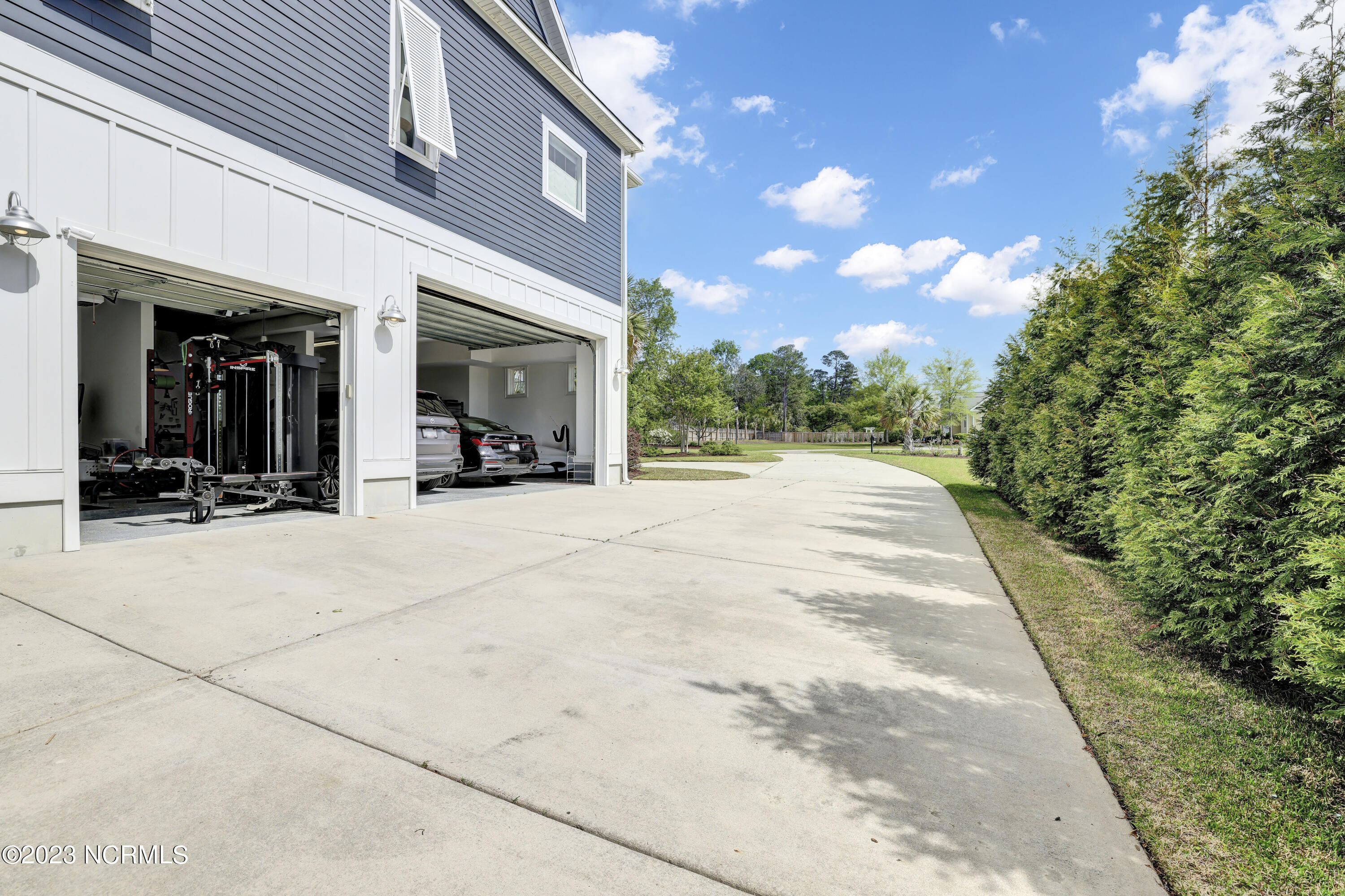 2522 Royal Palm Lane