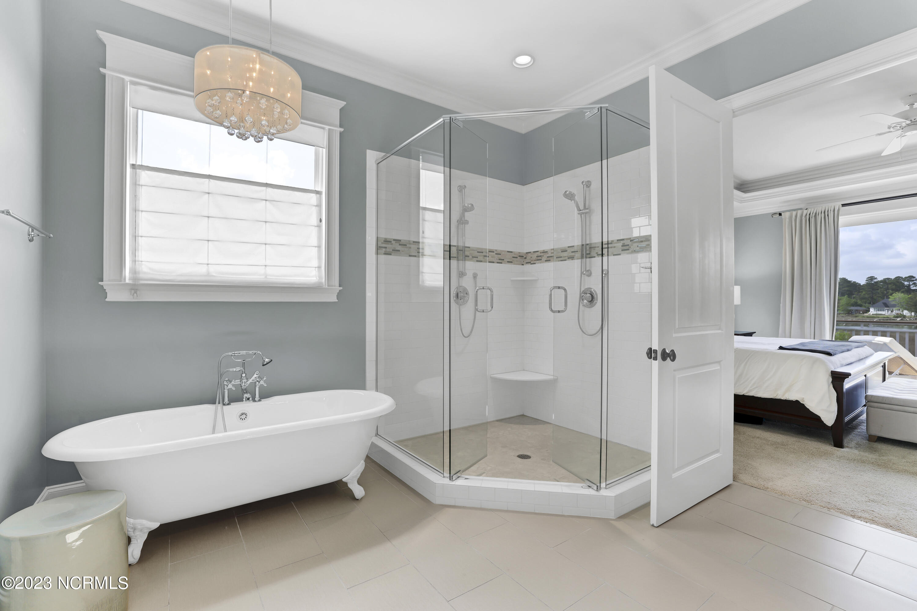 2522 Royal Palm Lane