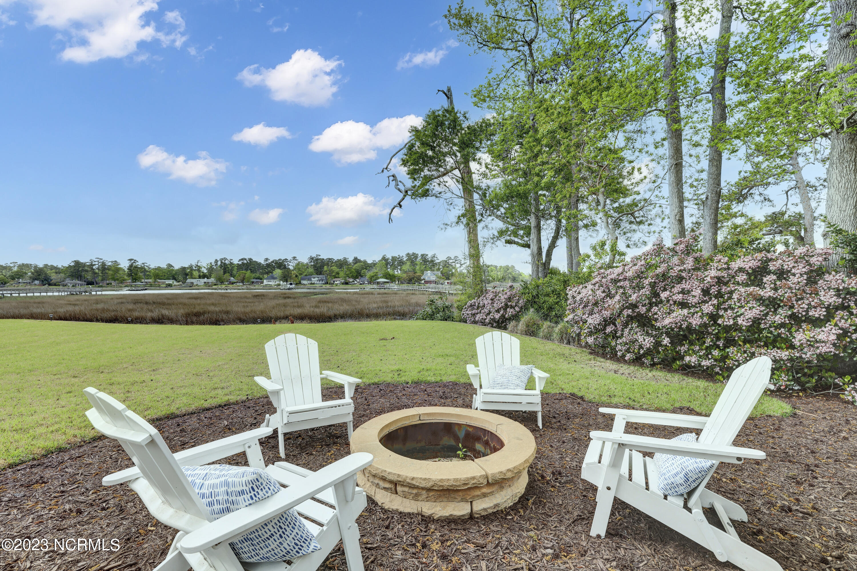 2522 Royal Palm Lane