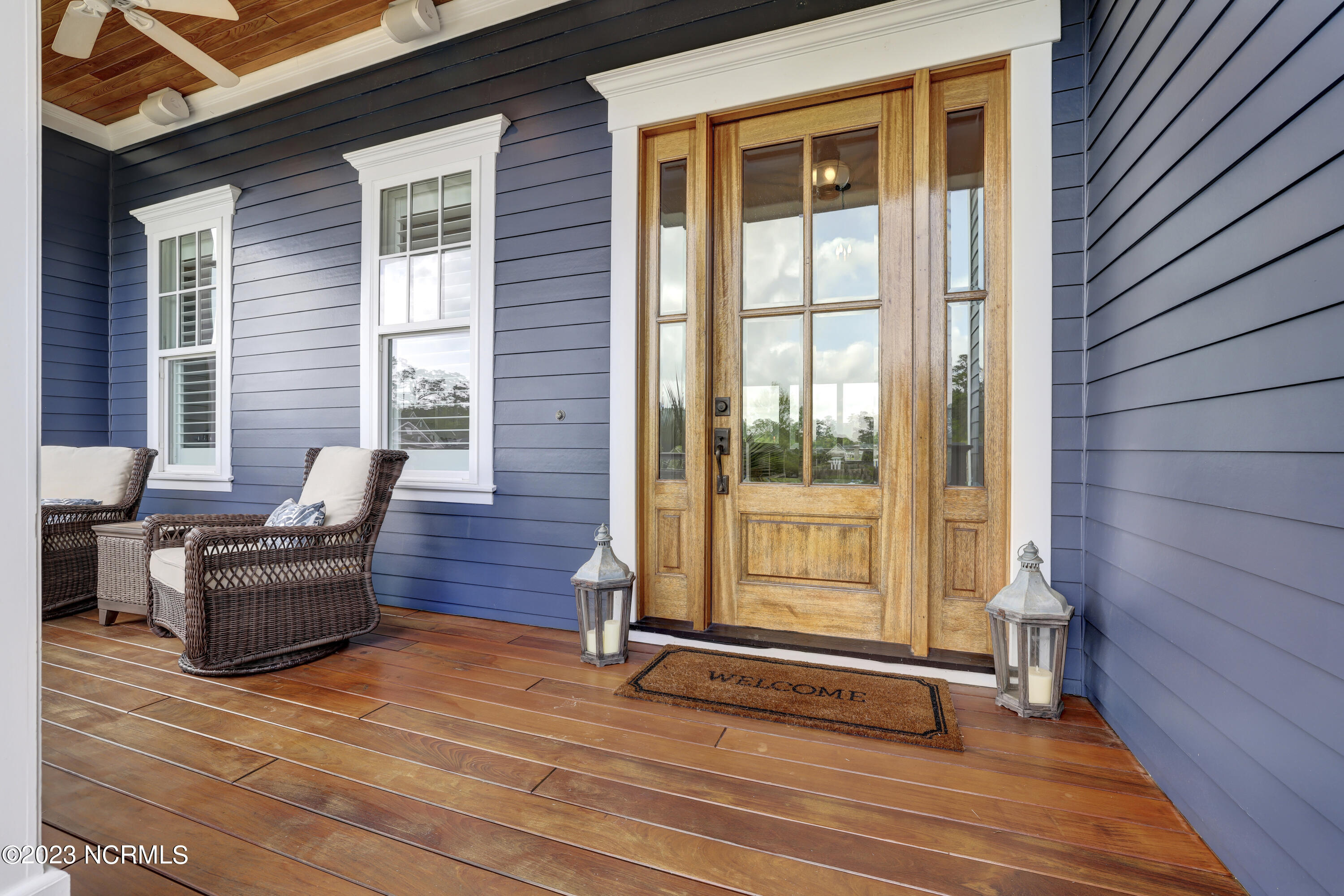 2522 Royal Palm Lane