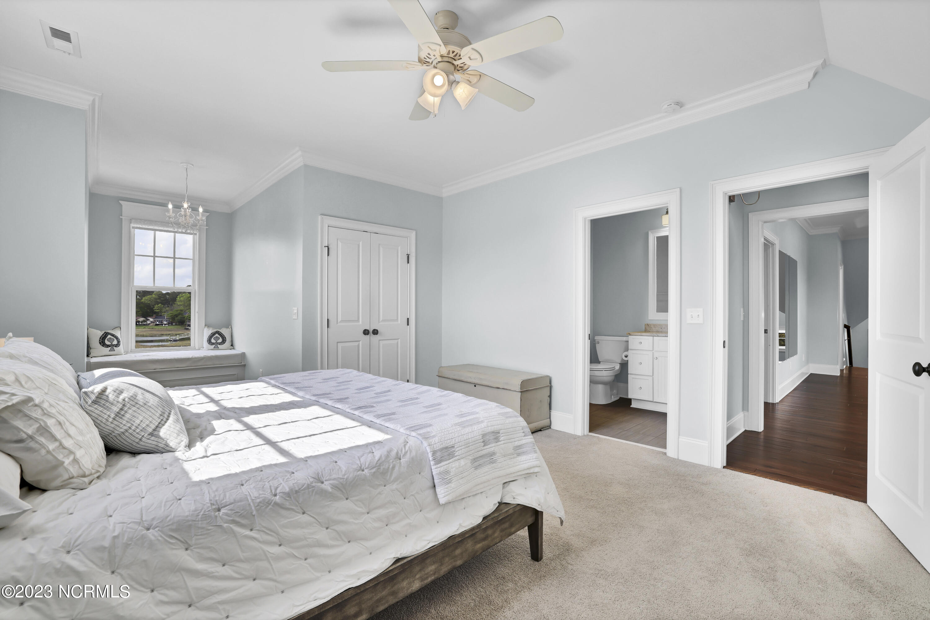 2522 Royal Palm Lane