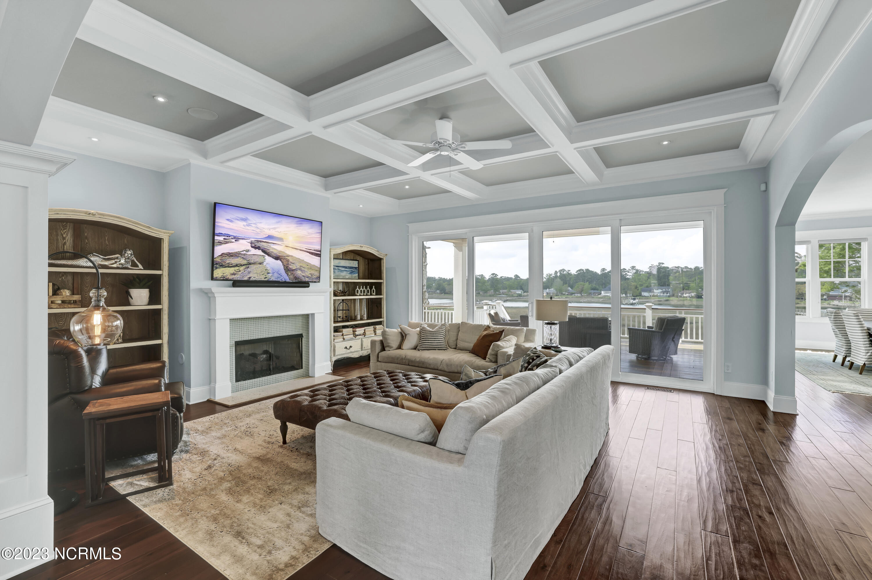 2522 Royal Palm Lane