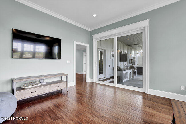 2522 Royal Palm Lane