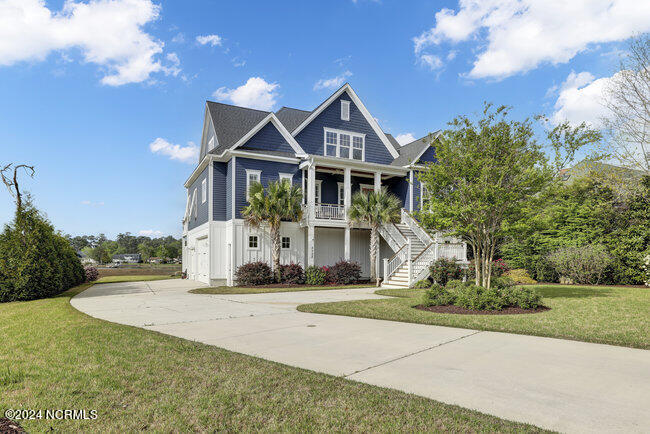 2522 Royal Palm Lane