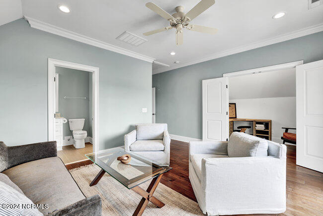 2522 Royal Palm Lane