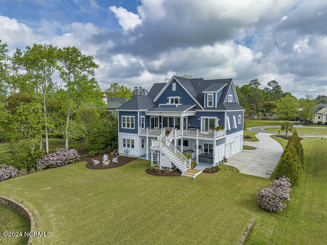 2522 Royal Palm Lane