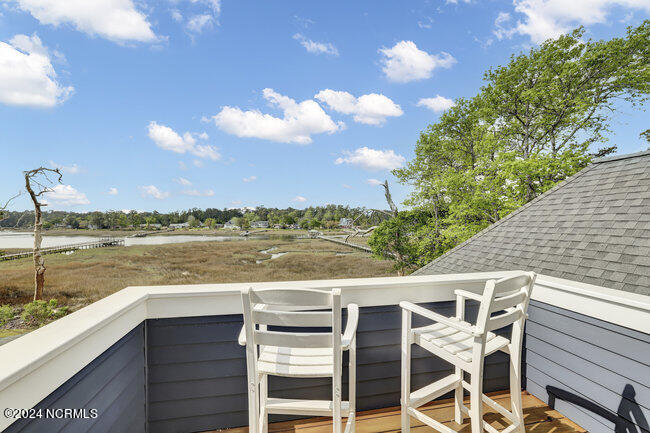 2522 Royal Palm Lane