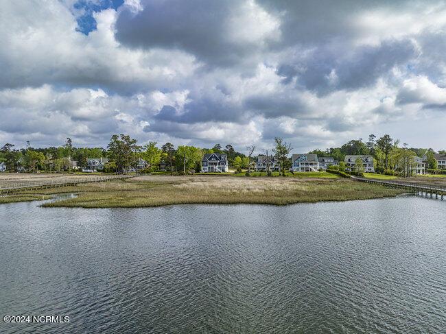 2522 Royal Palm Lane