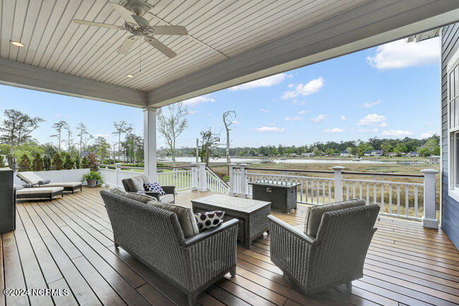 2522 Royal Palm Lane