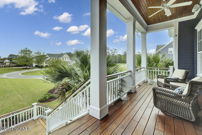 2522 Royal Palm Lane