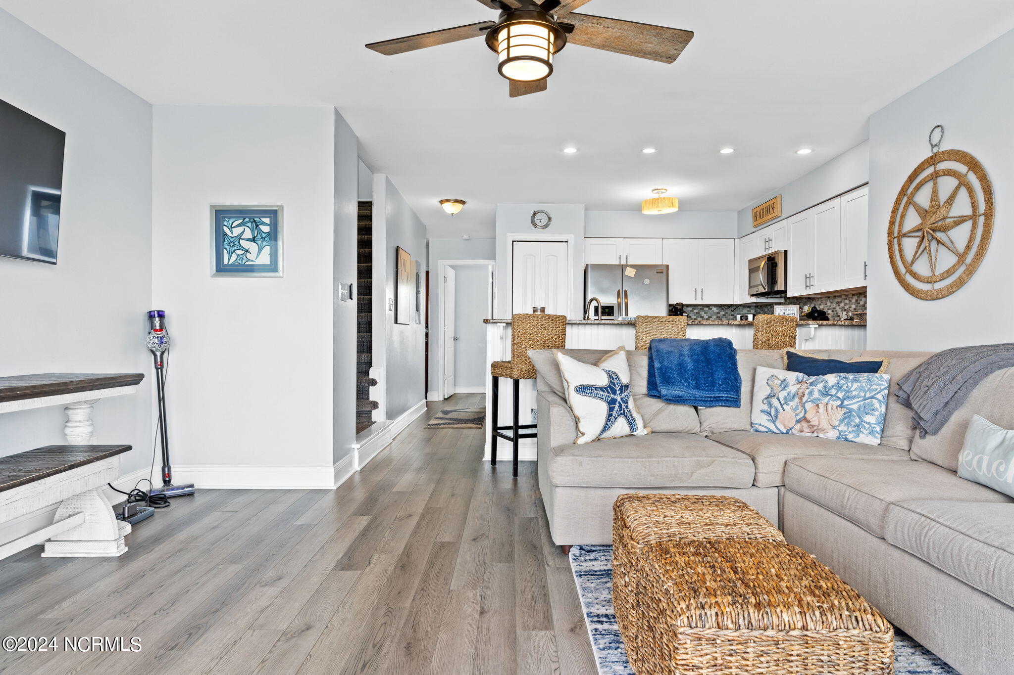 910 S Shore Drive, A