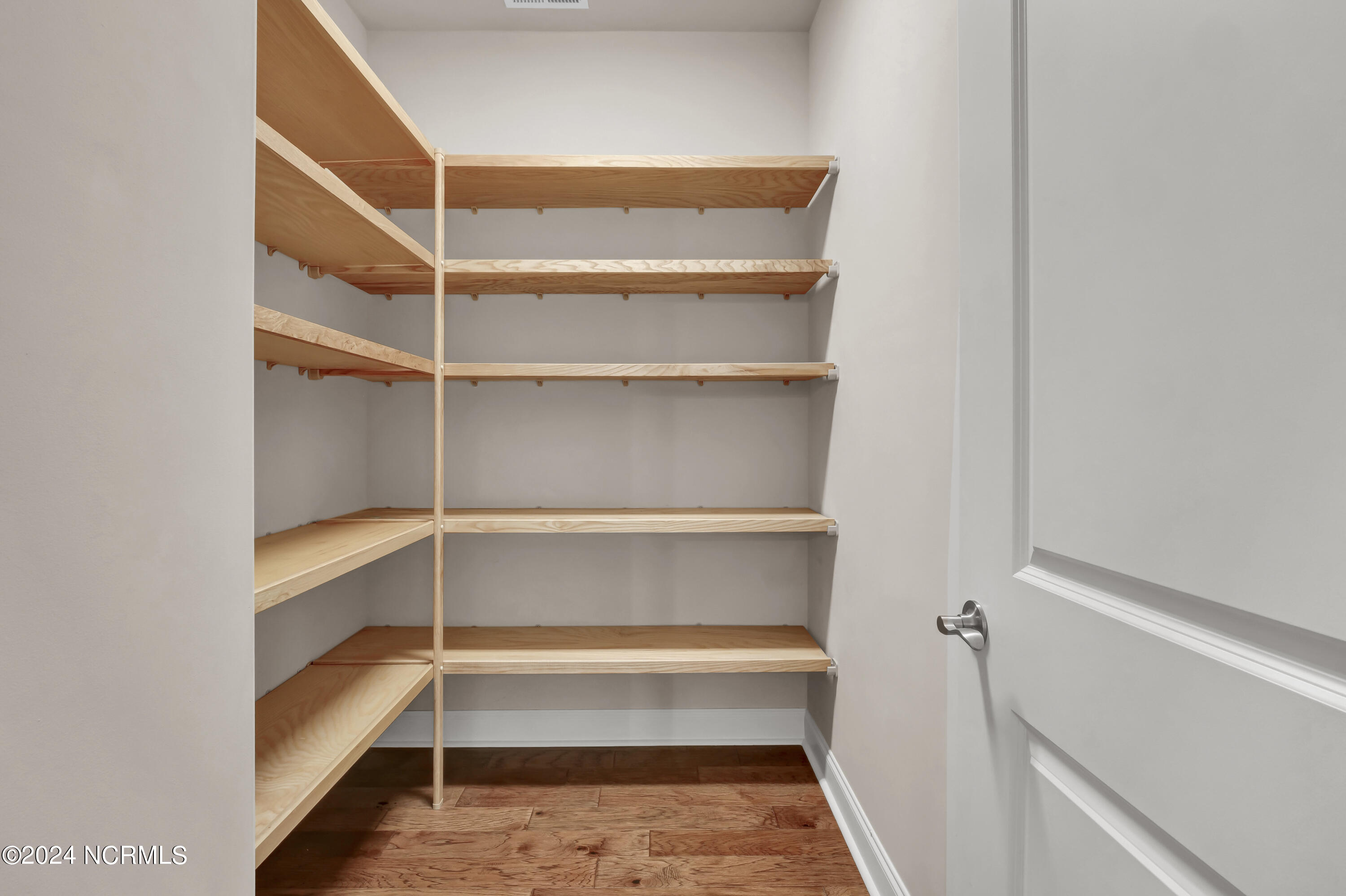 464 Jacob Mott Drive