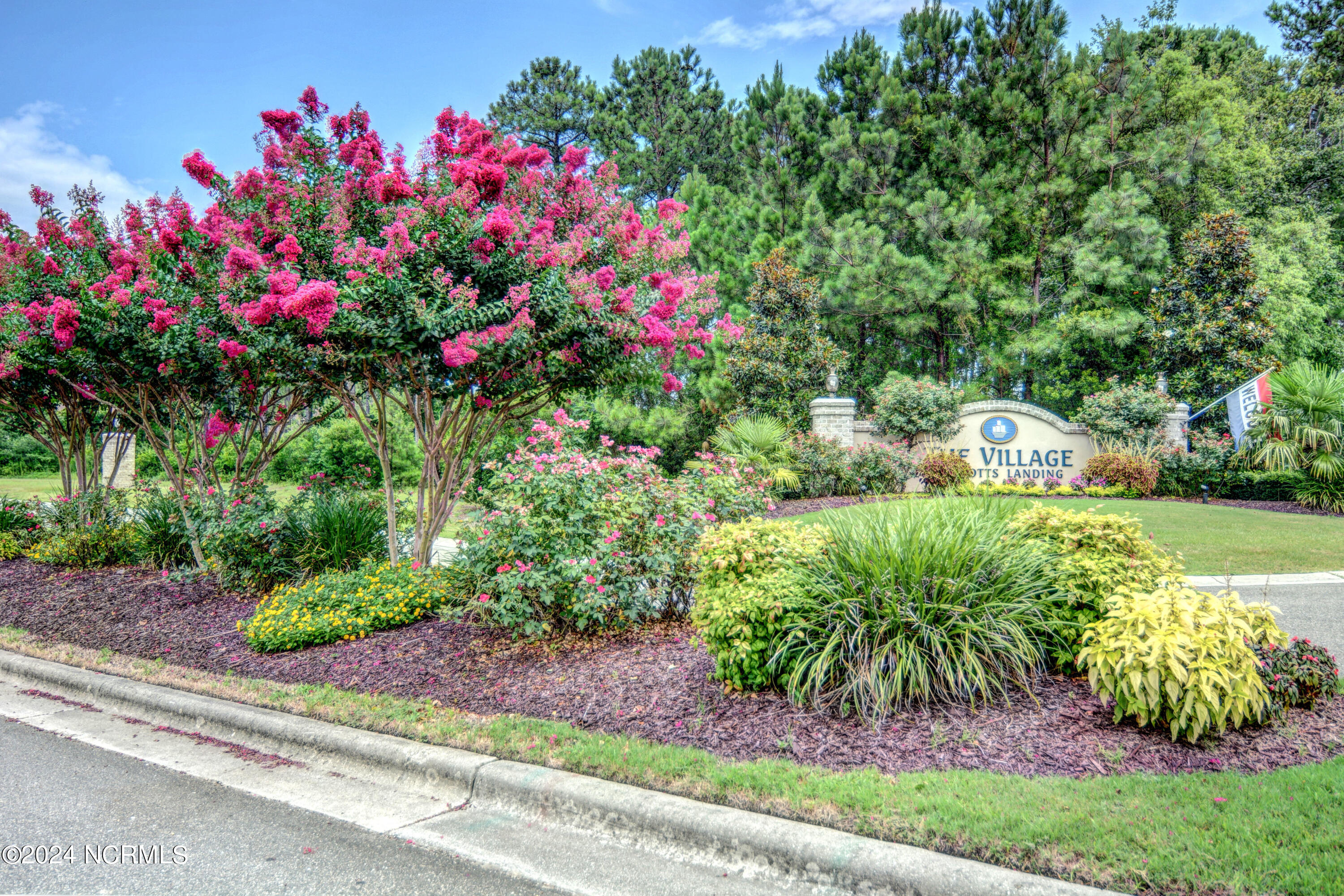 464 Jacob Mott Drive