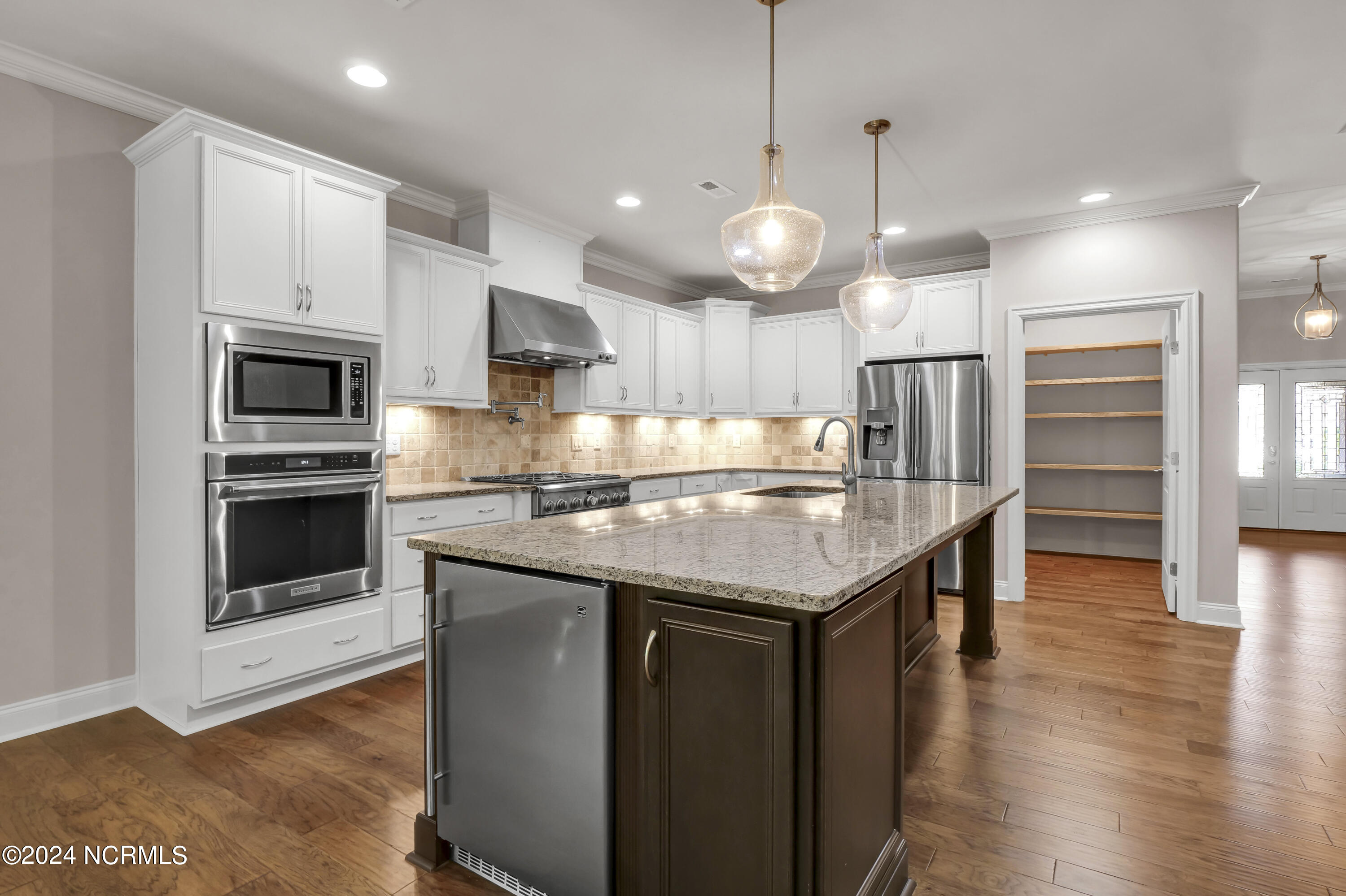 464 Jacob Mott Drive