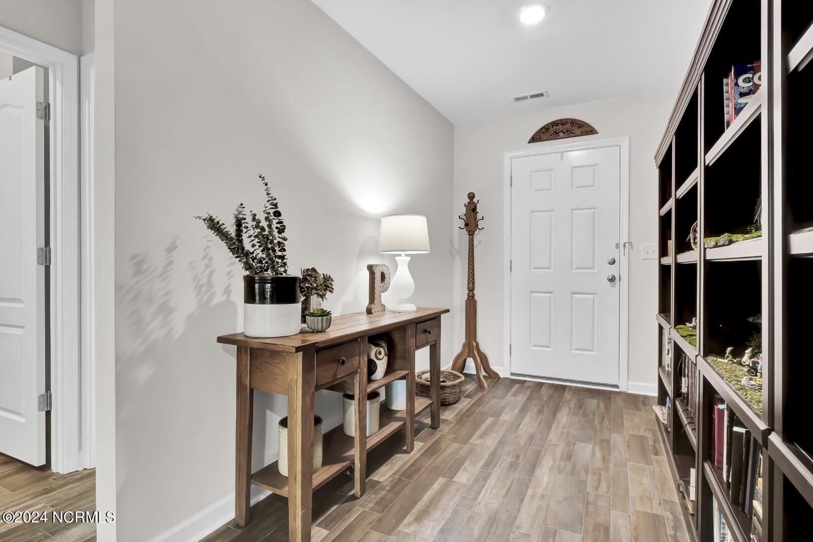 7124 Brittany Pointer Court