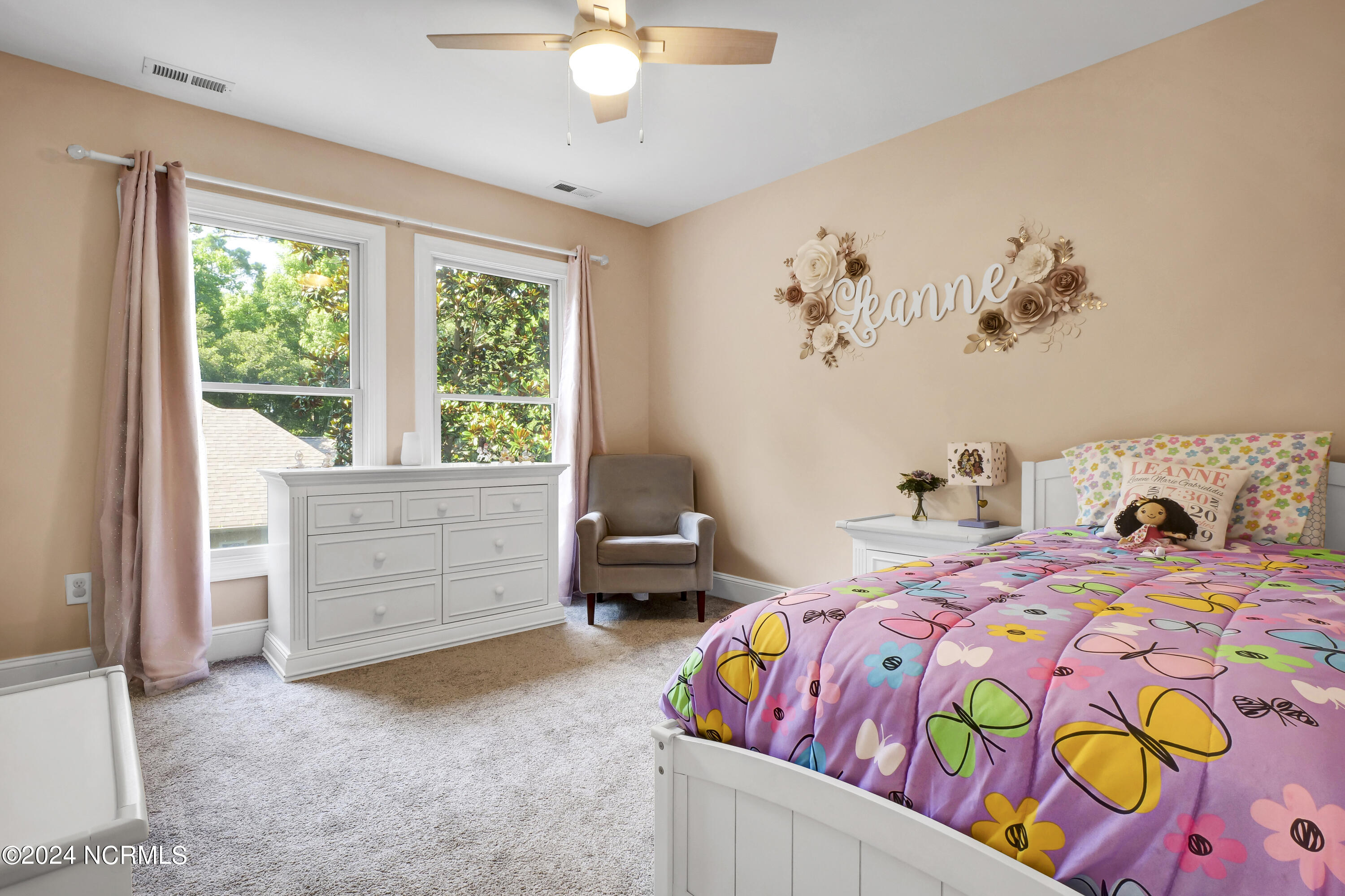 121 E High Bluff Drive