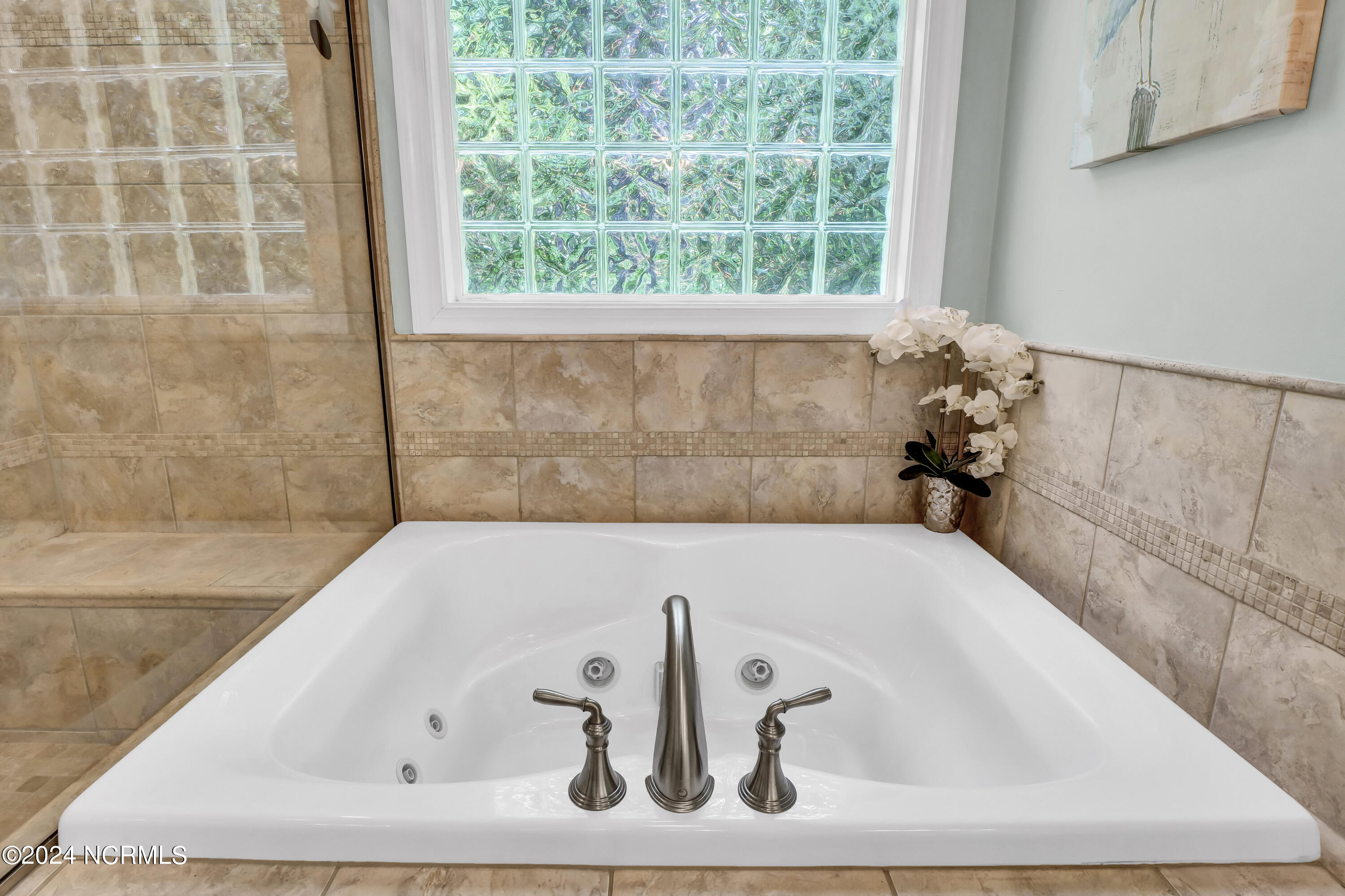 121 E High Bluff Drive