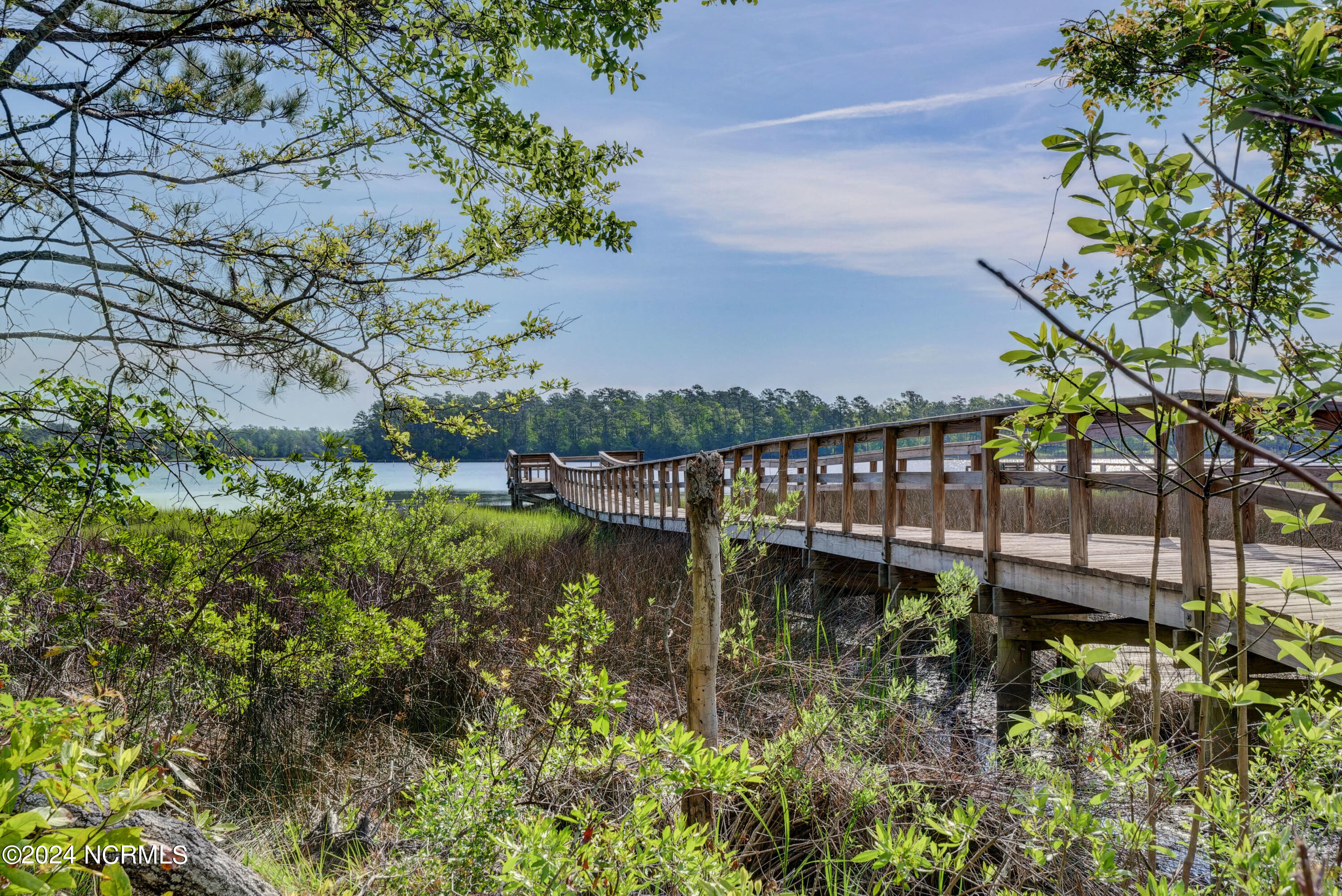 121 E High Bluff Drive