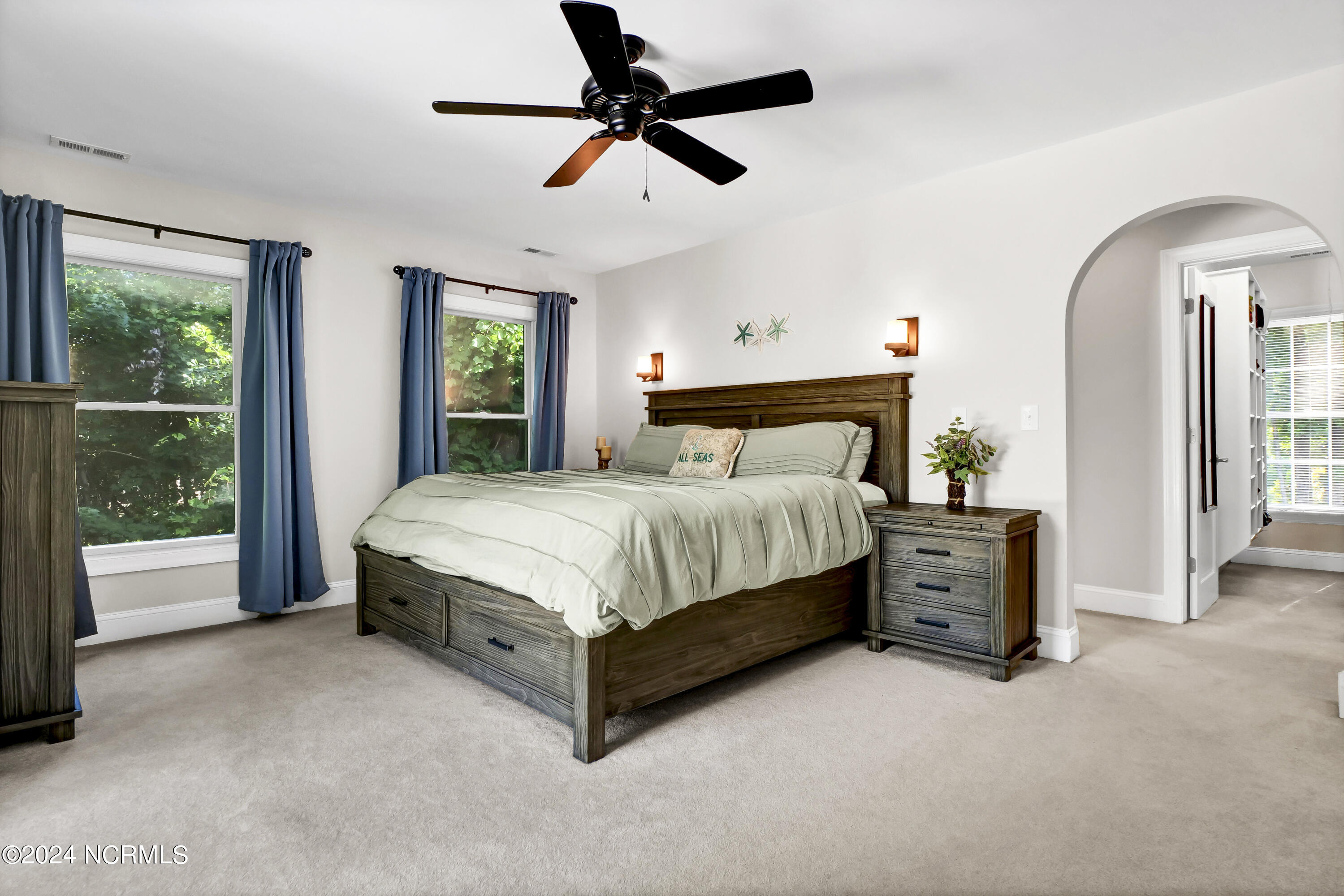 121 E High Bluff Drive