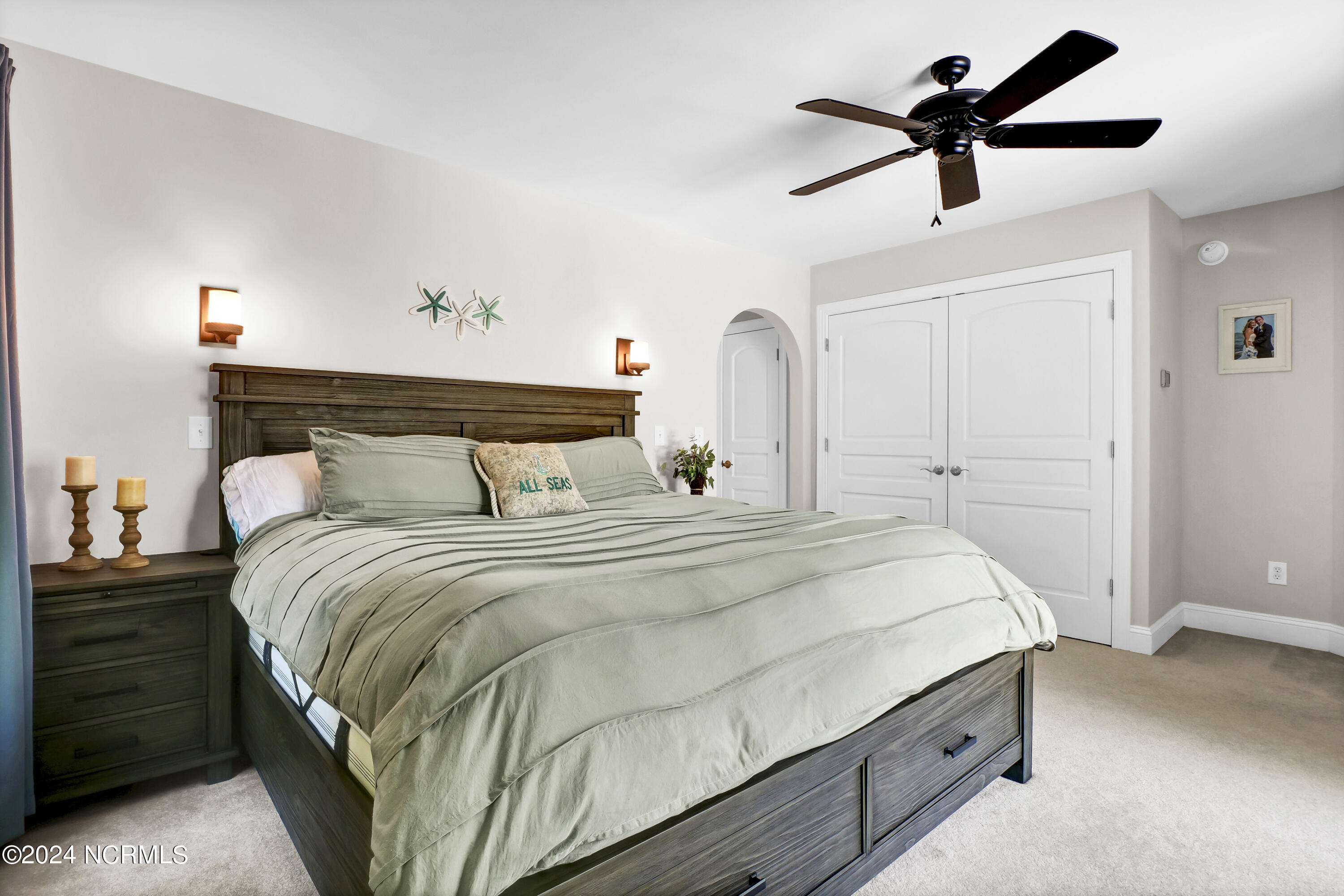 121 E High Bluff Drive