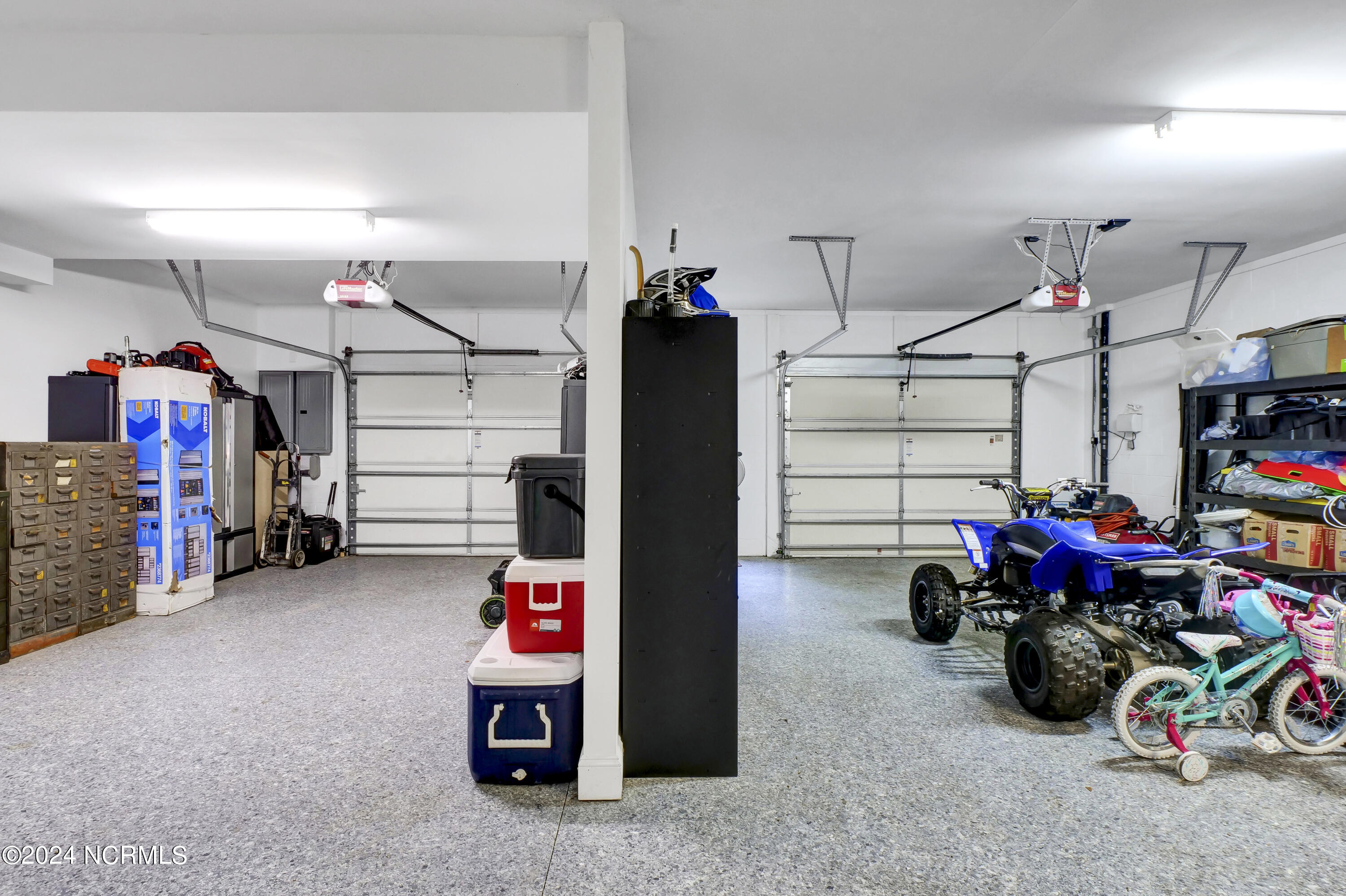 121 E High Bluff Drive