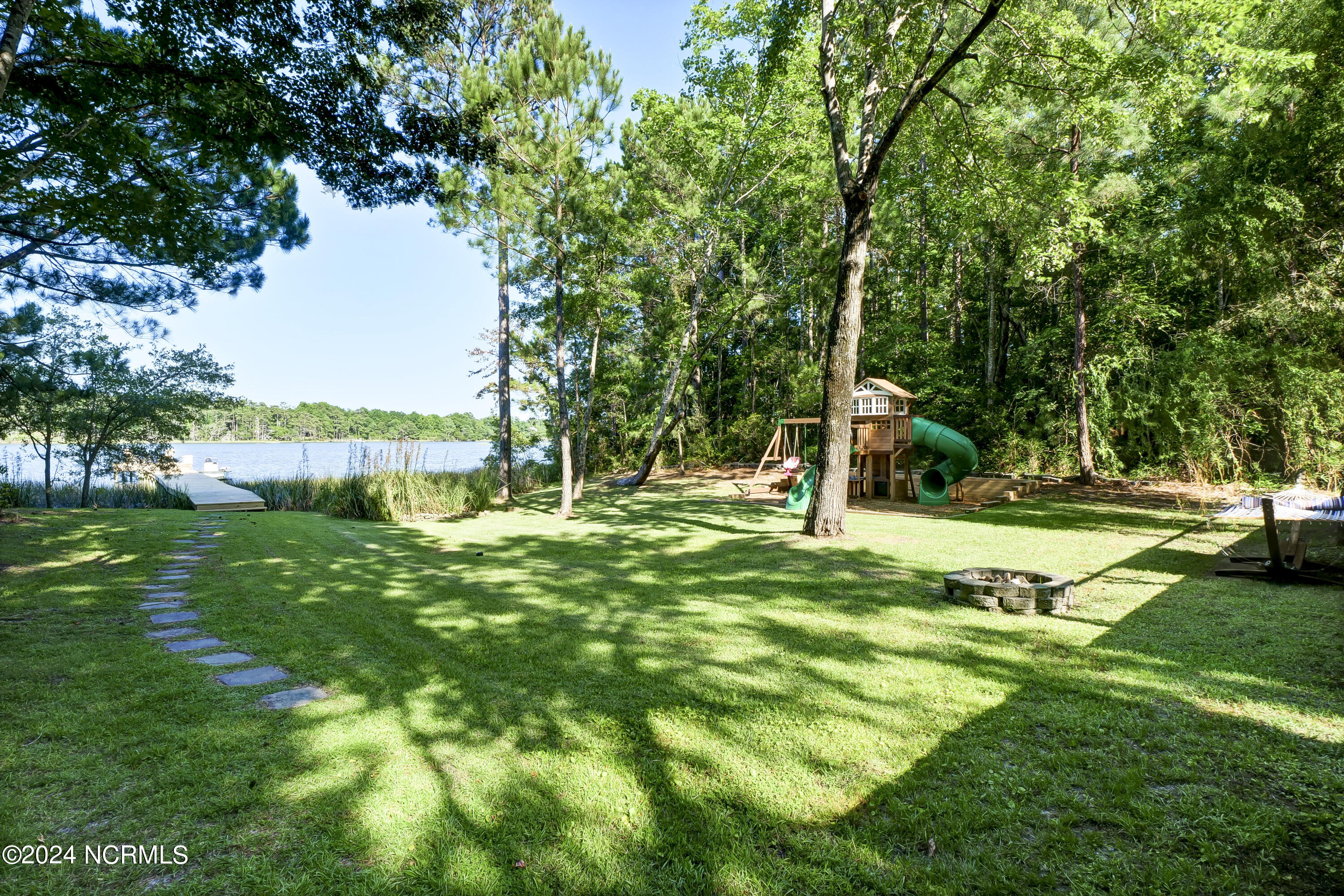 121 E High Bluff Drive